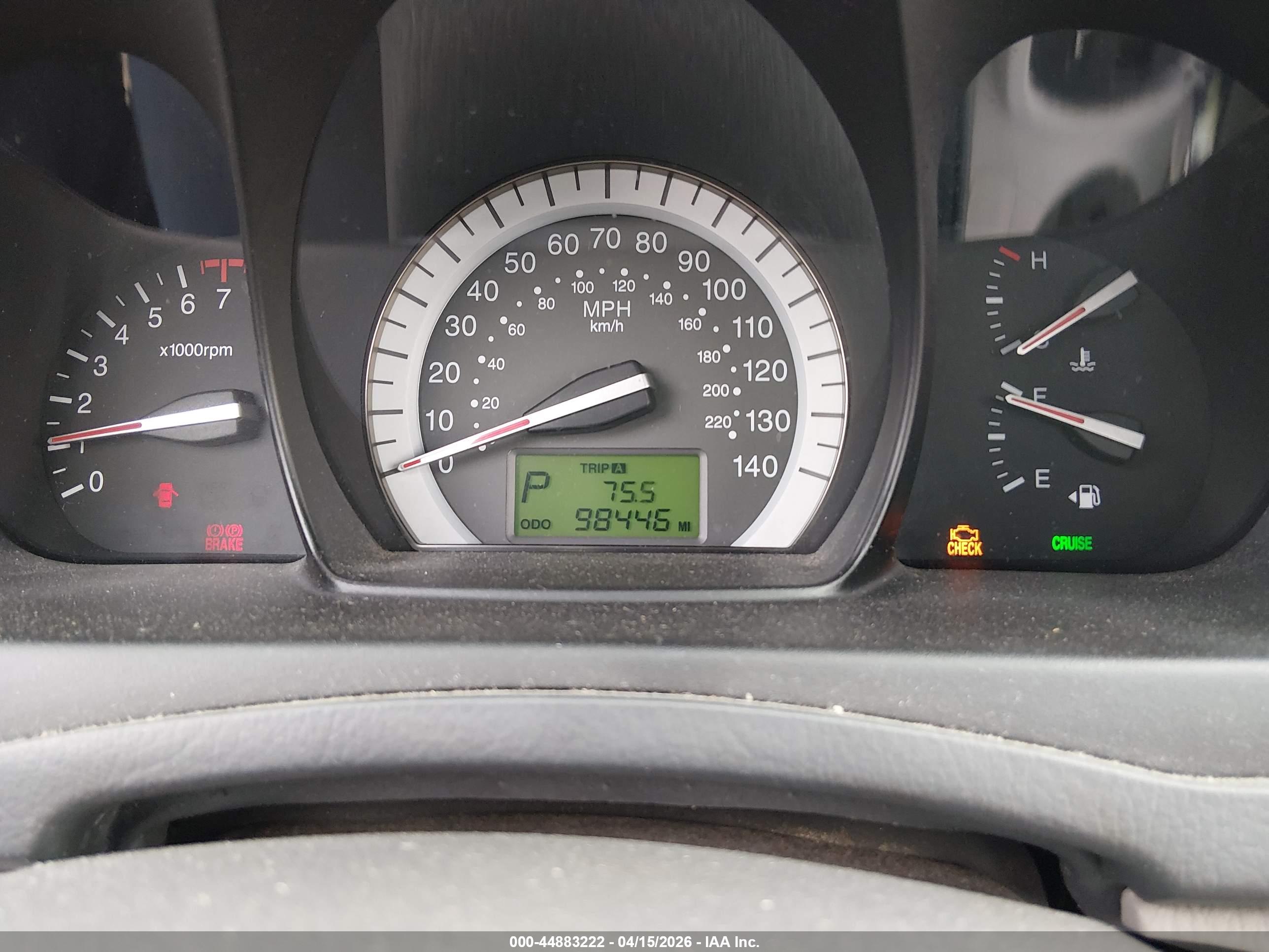 KIA SPECTRA image 7