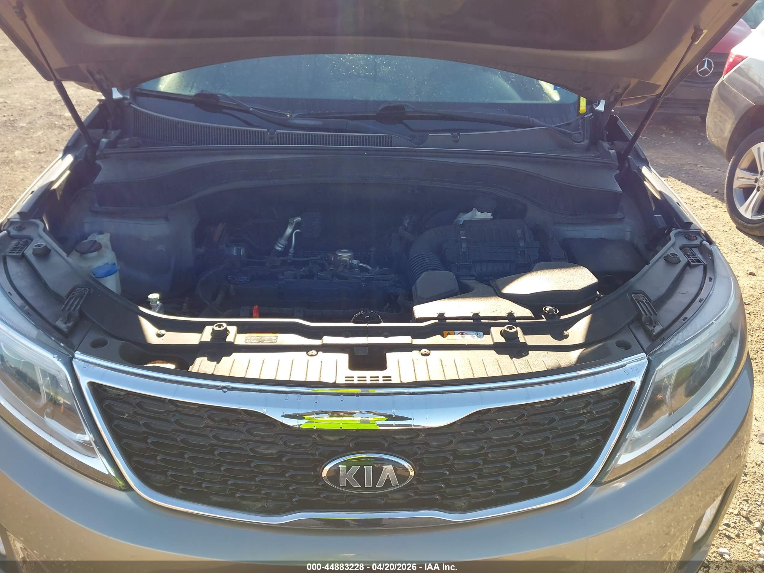 KIA SORENTO image 10
