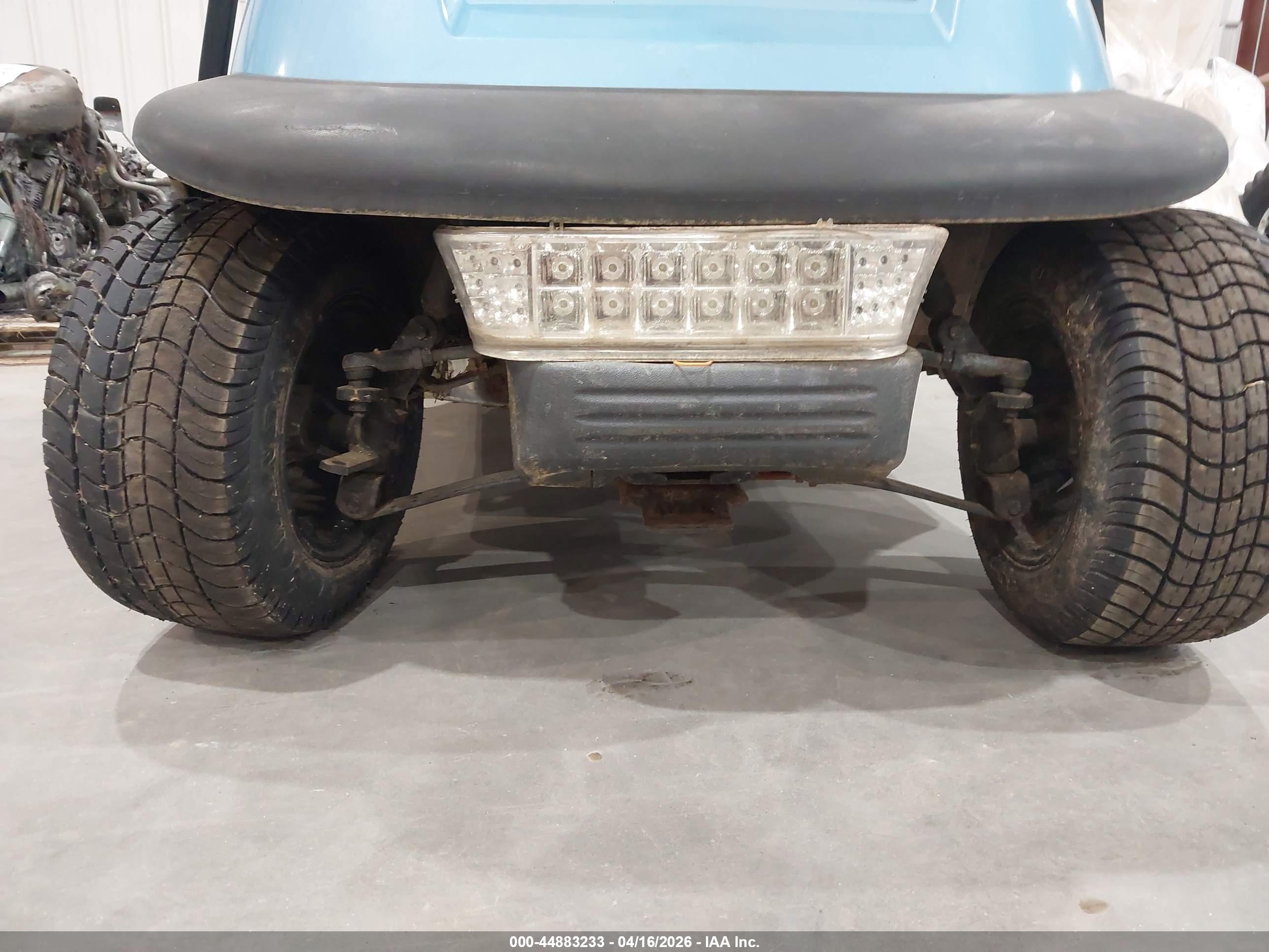 CLUB CAR image 6