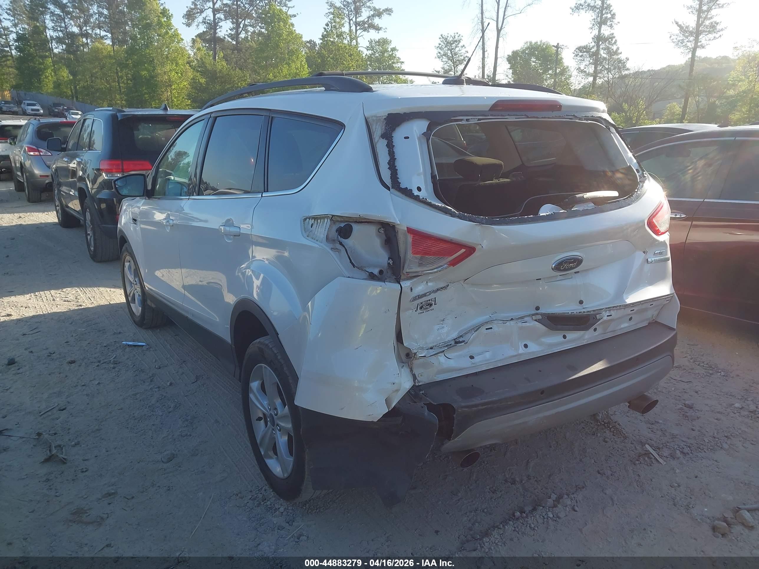FORD ESCAPE image 3