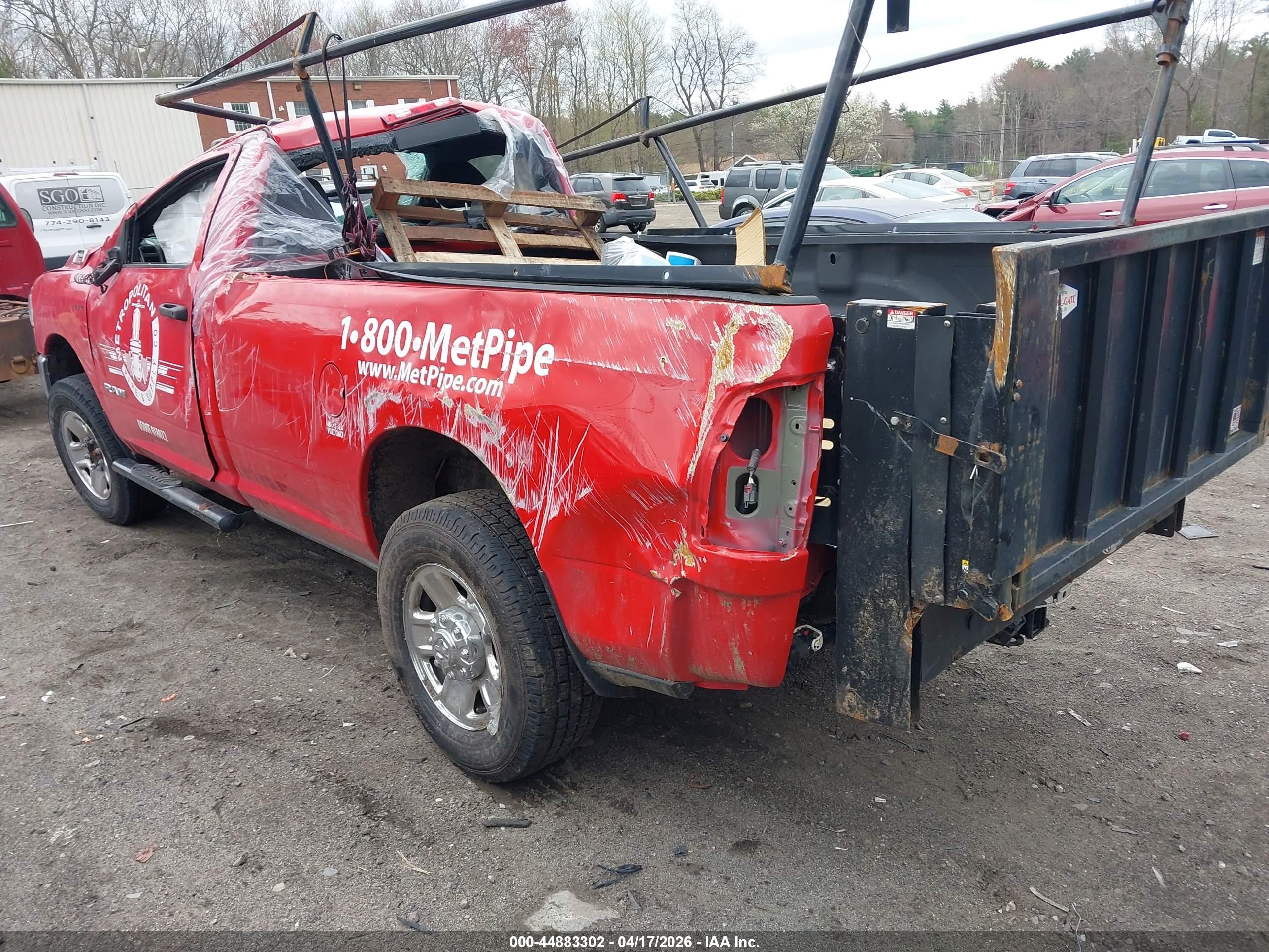 RAM 2500 image 3