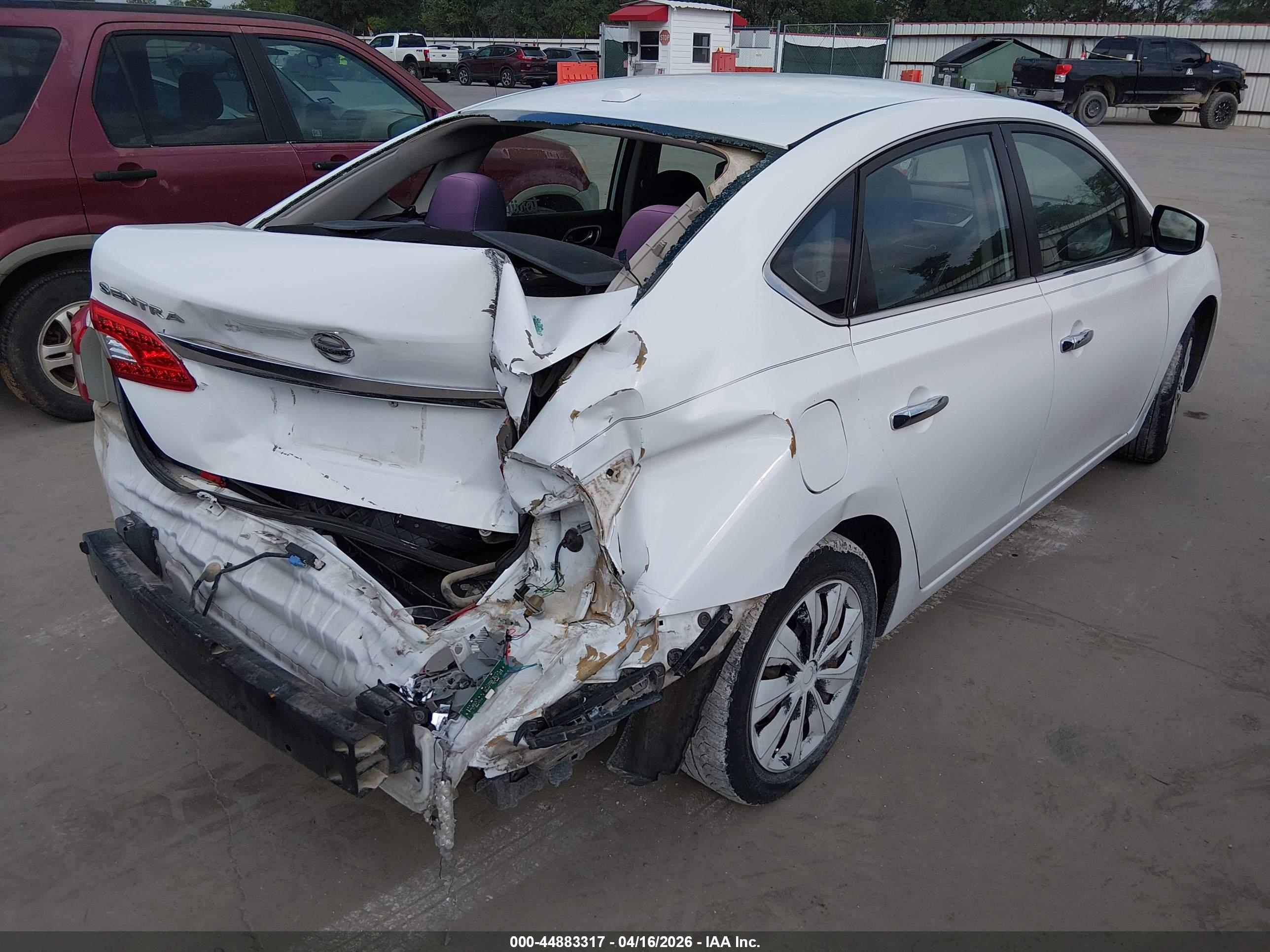 NISSAN SENTRA image 4