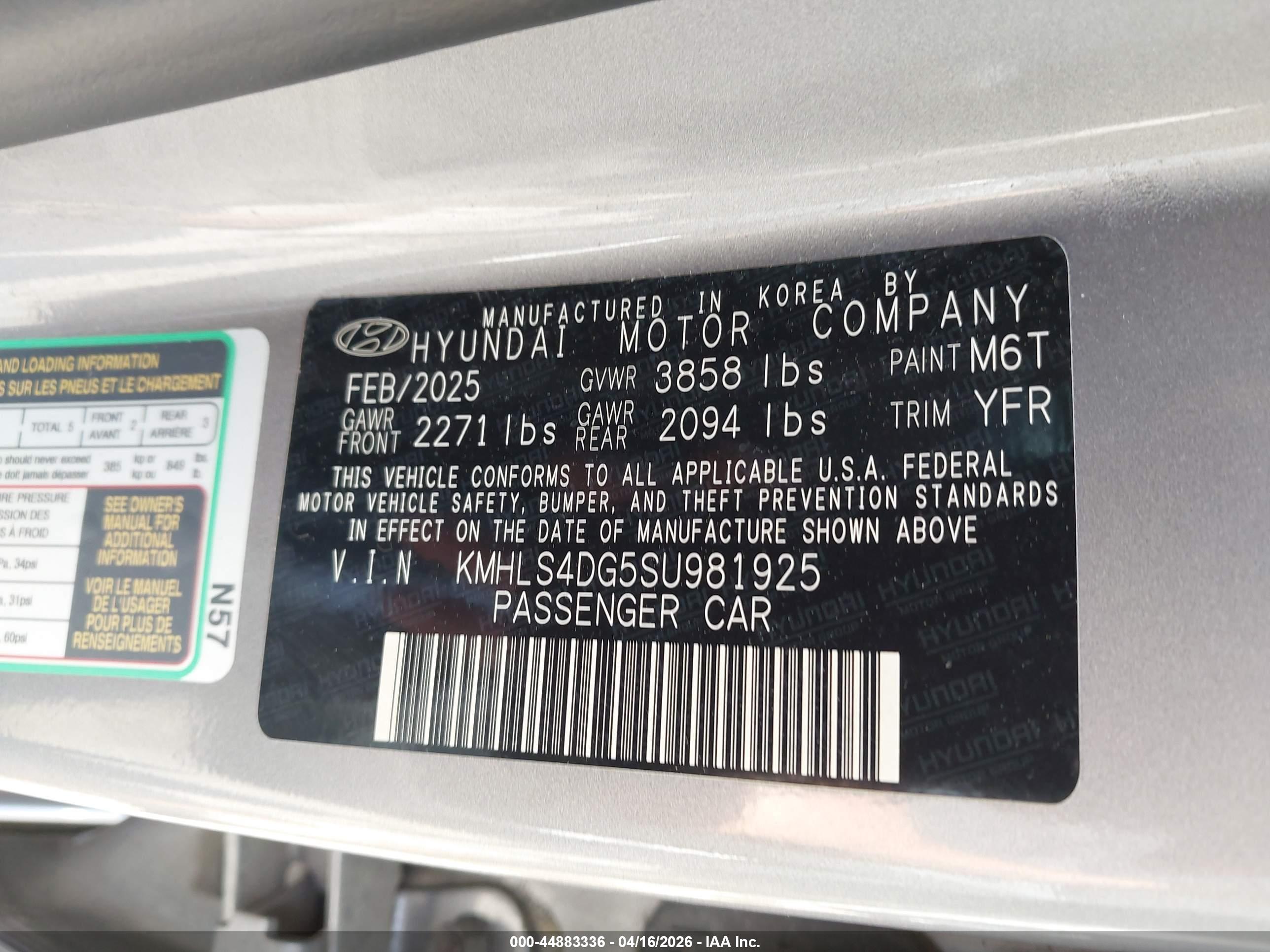 HYUNDAI ELANTRA image 9