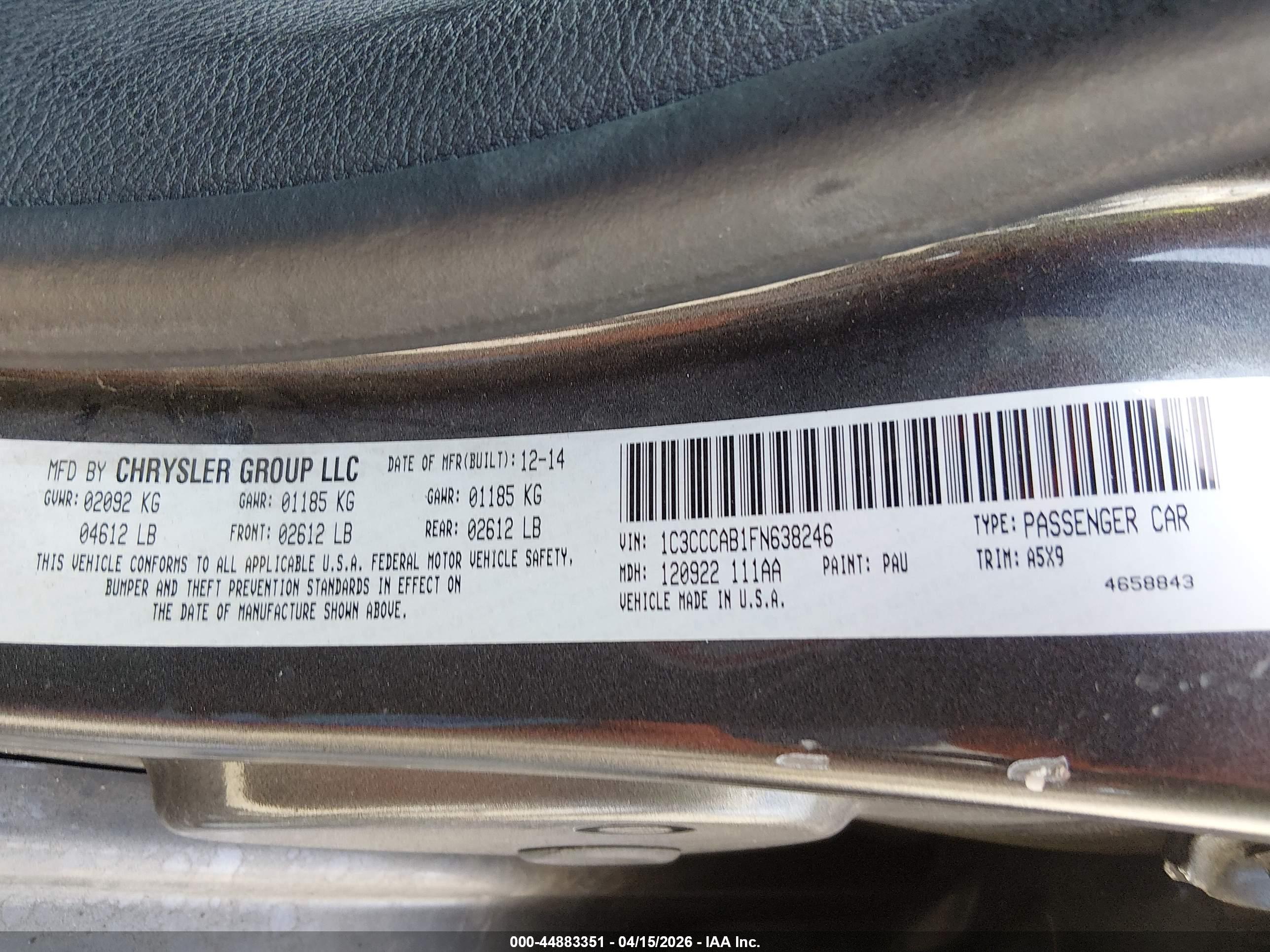 CHRYSLER 200 image 9