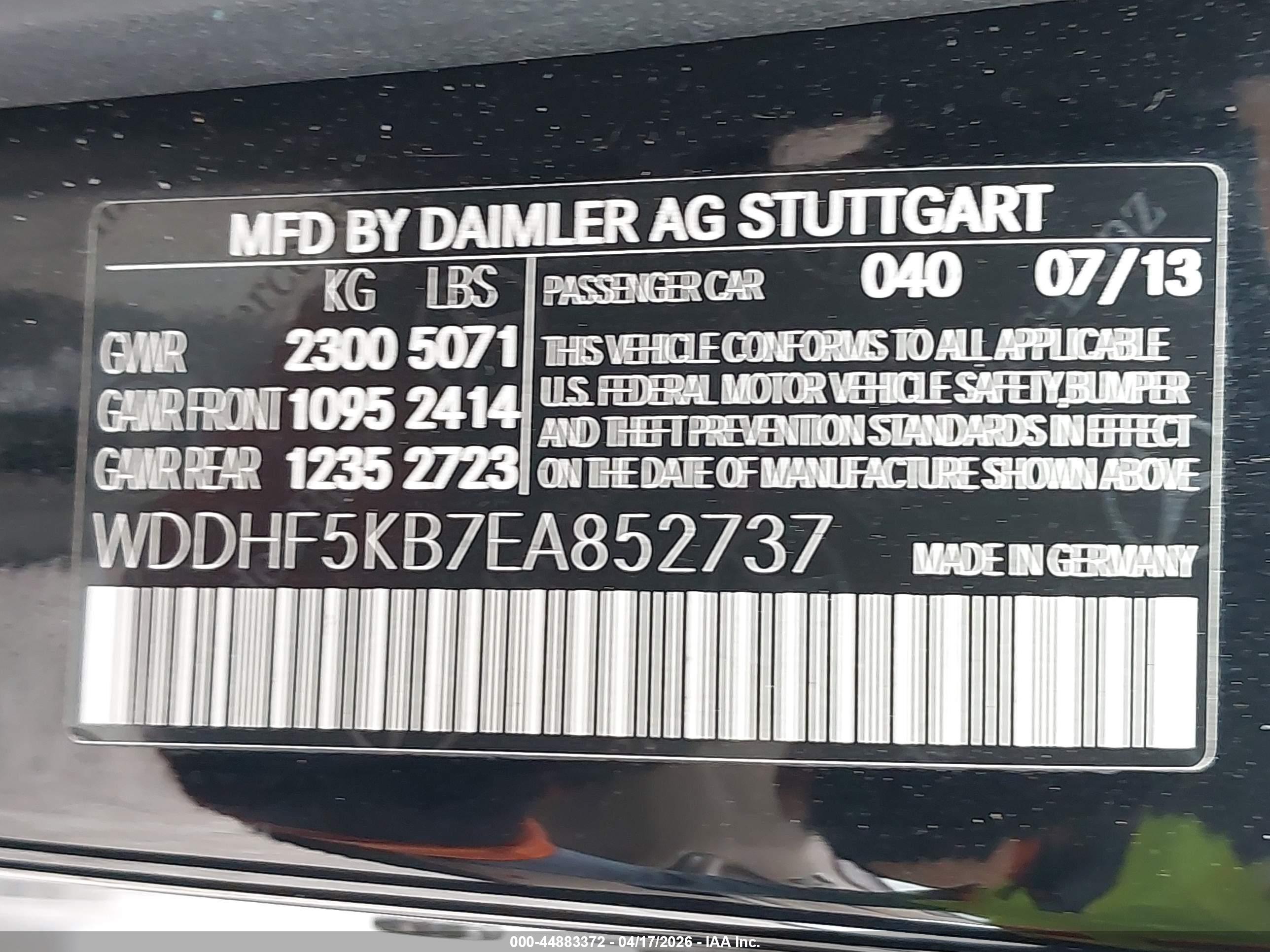 MERCEDES-BENZ E image 9