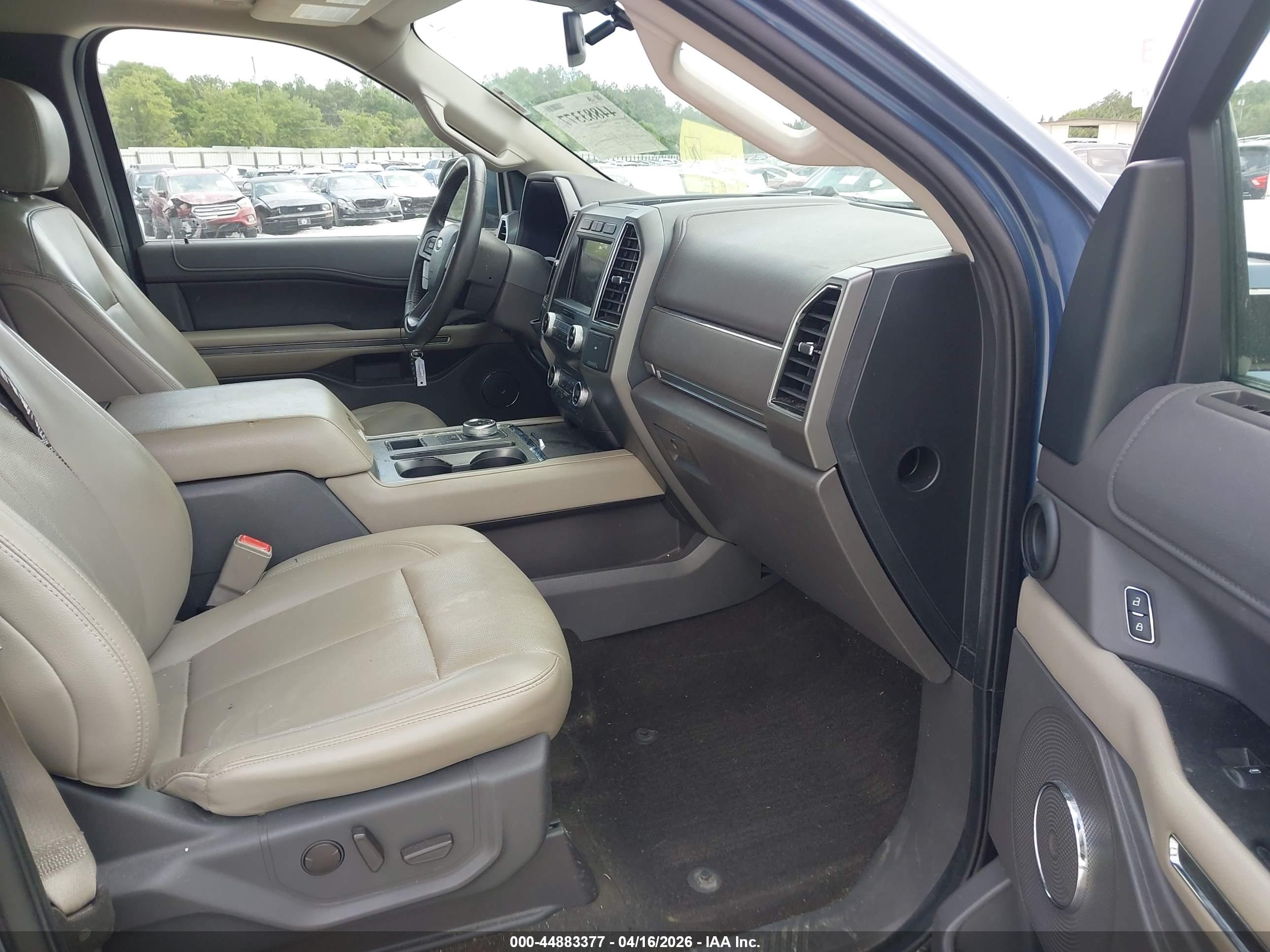 FORD EXPEDITION image 5