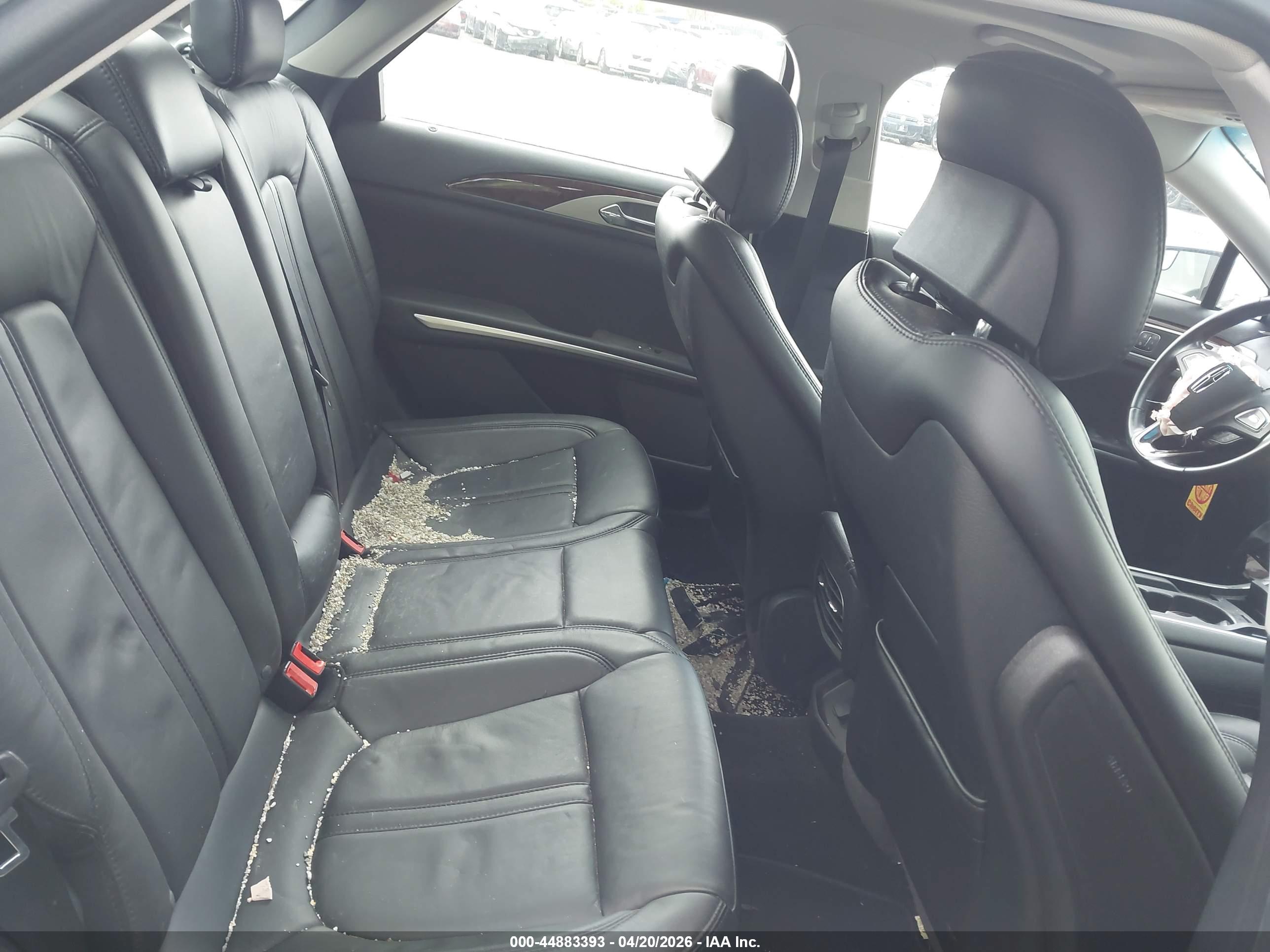 LINCOLN MKZ image 8