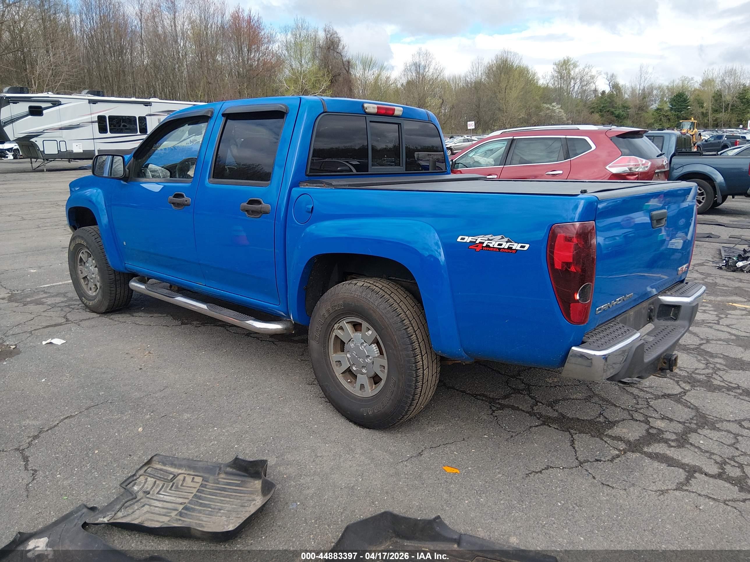GMC CANYON image 3