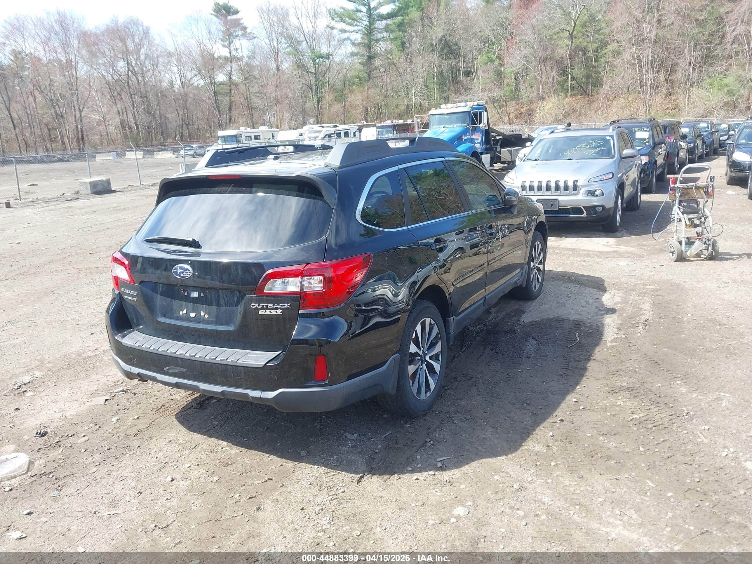 SUBARU OUTBACK image 4