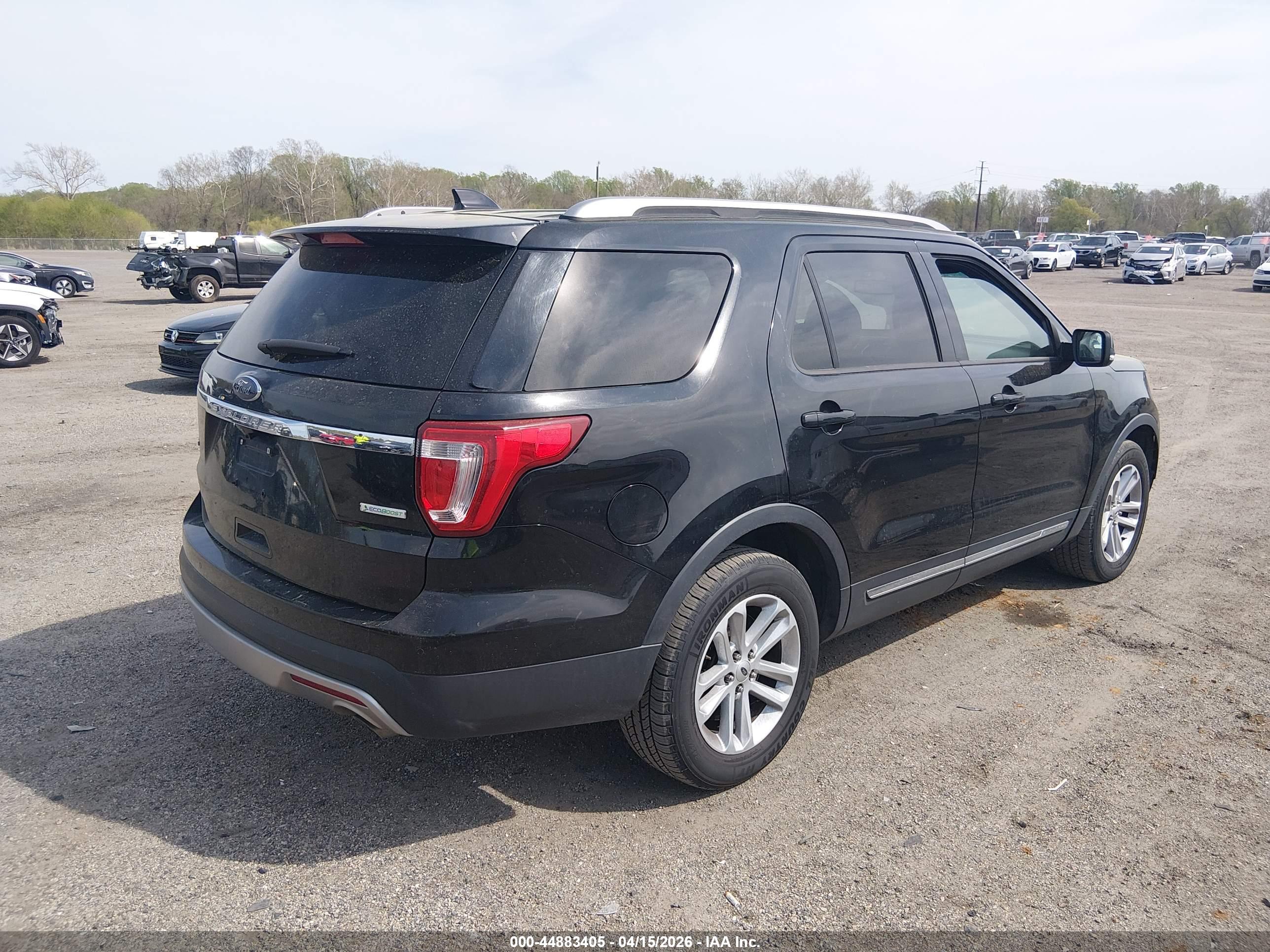 FORD EXPLORER image 4