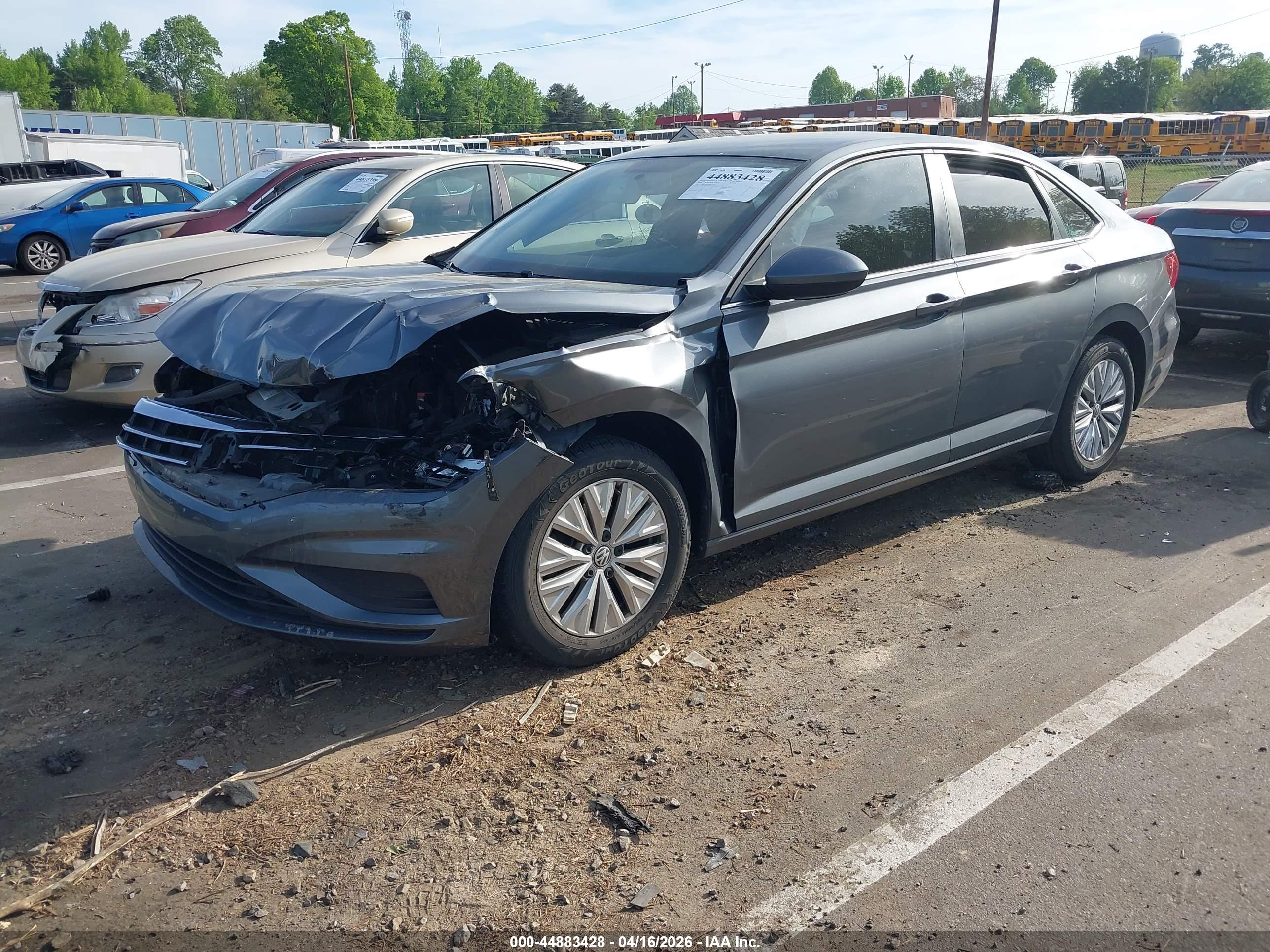 VOLKSWAGEN JETTA image 2