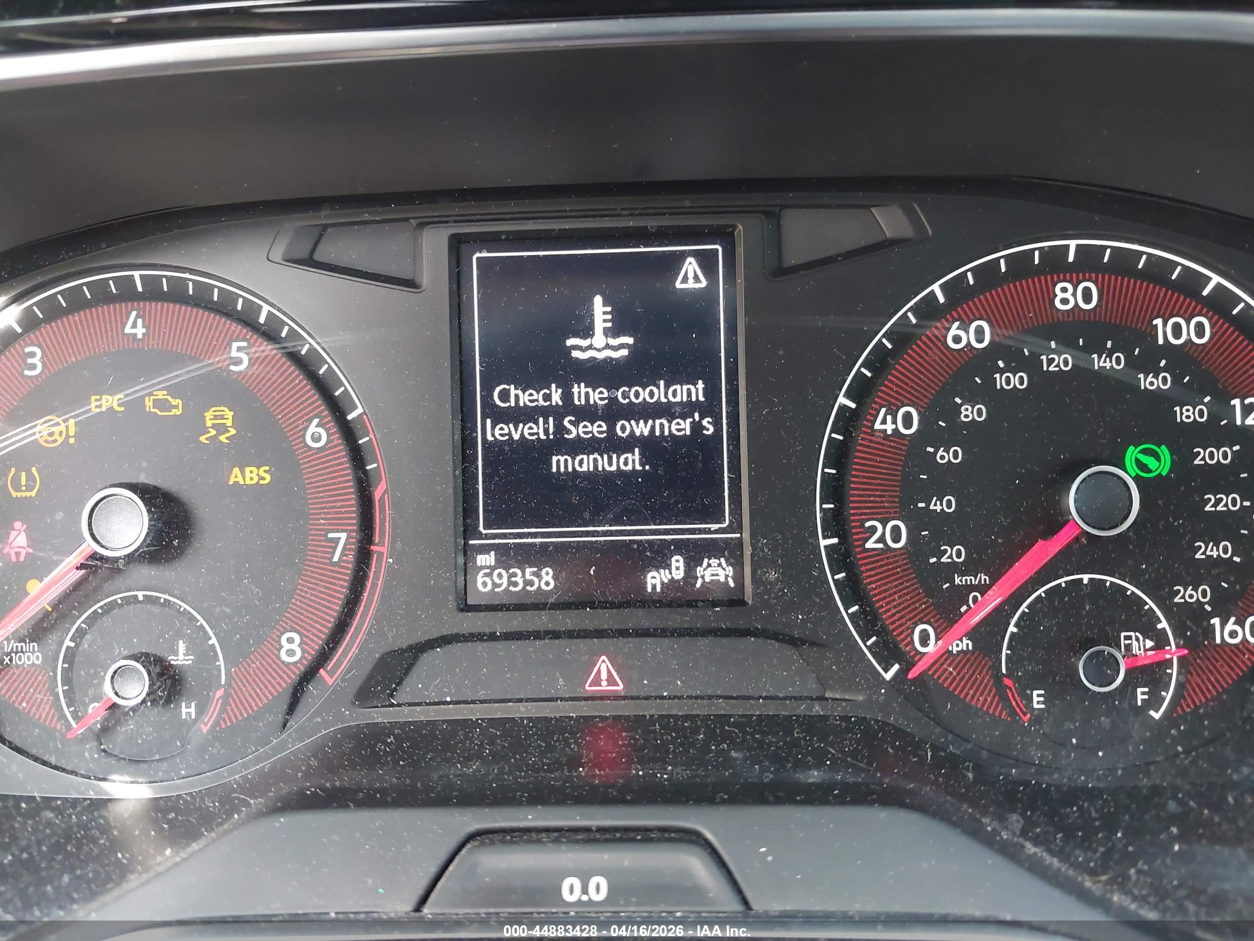 VOLKSWAGEN JETTA image 7