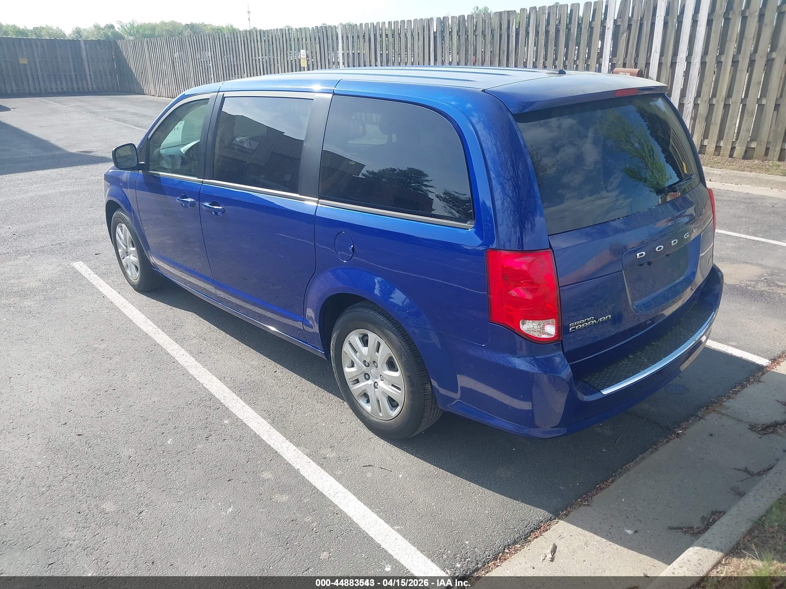 DODGE GRAND image 3