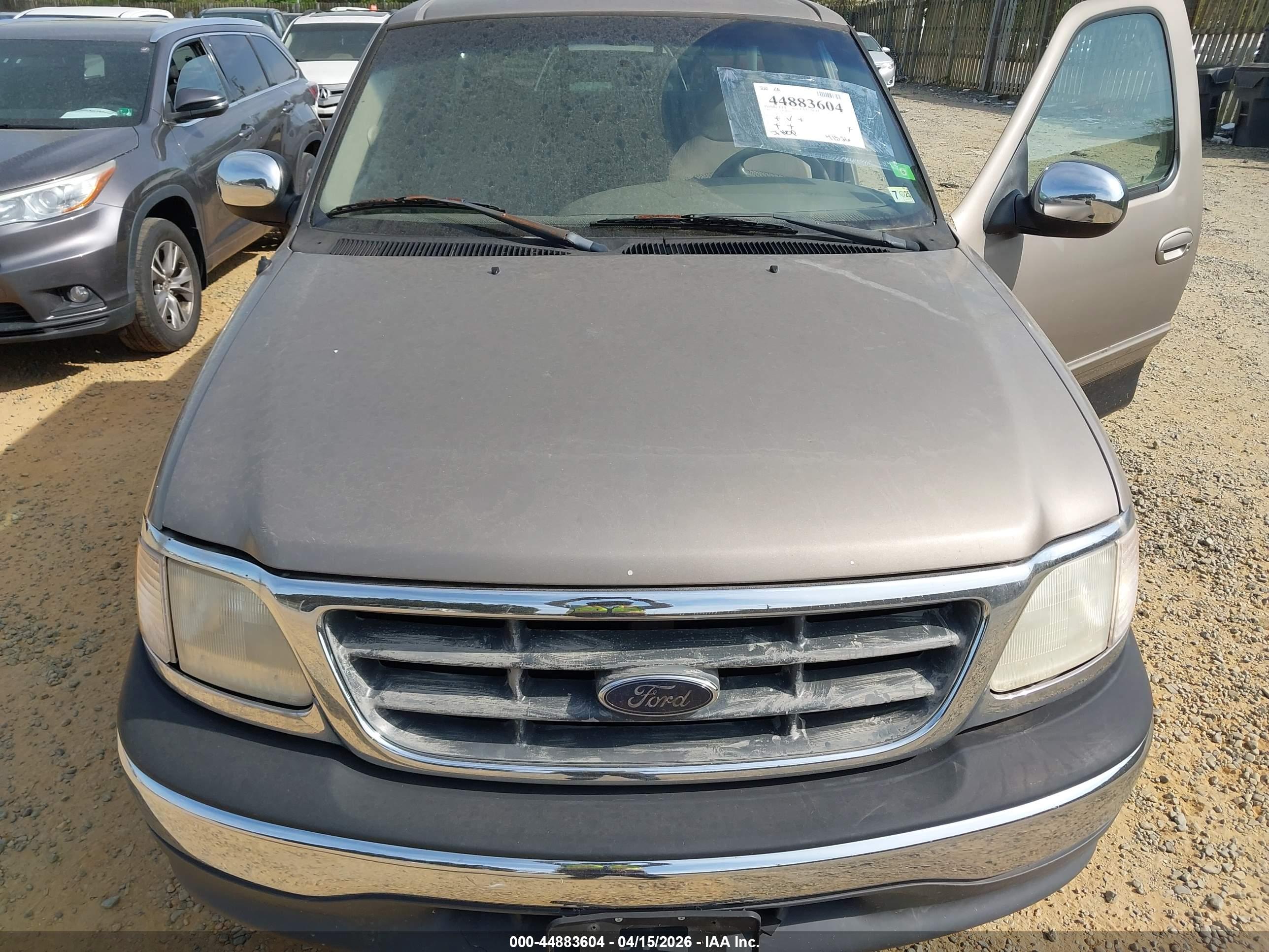 FORD F-150 image 10