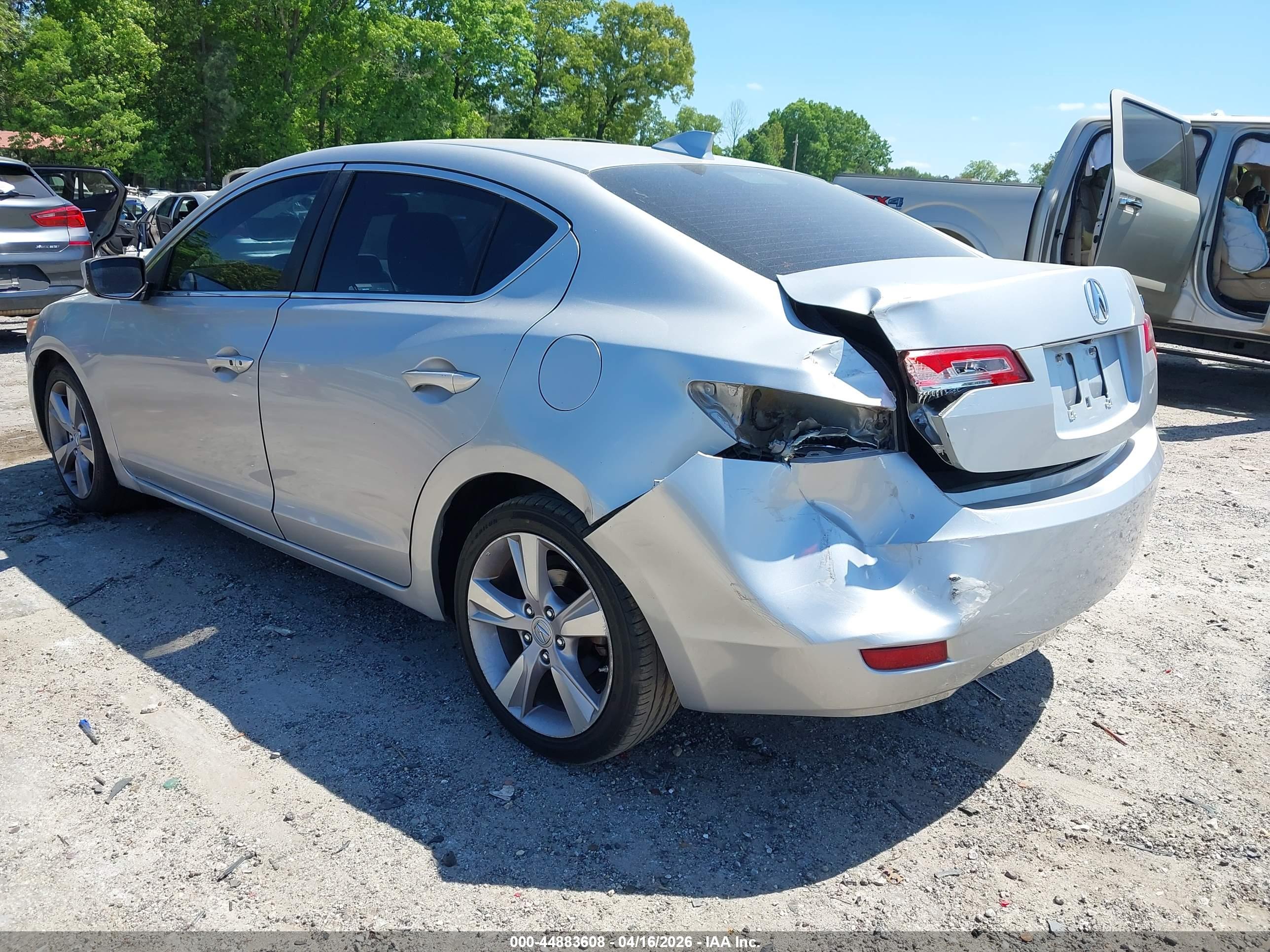 ACURA ILX image 6