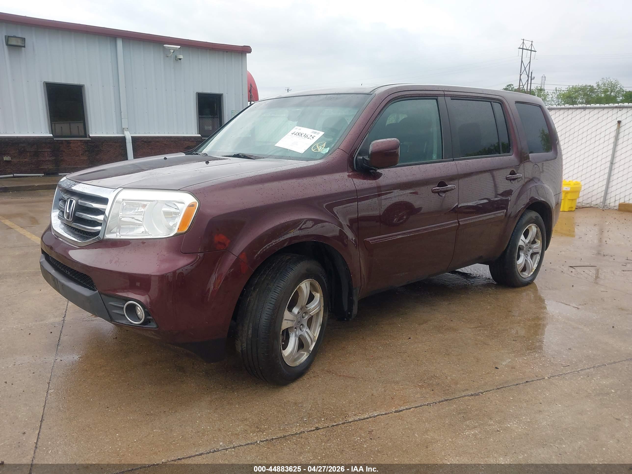 HONDA PILOT image 2