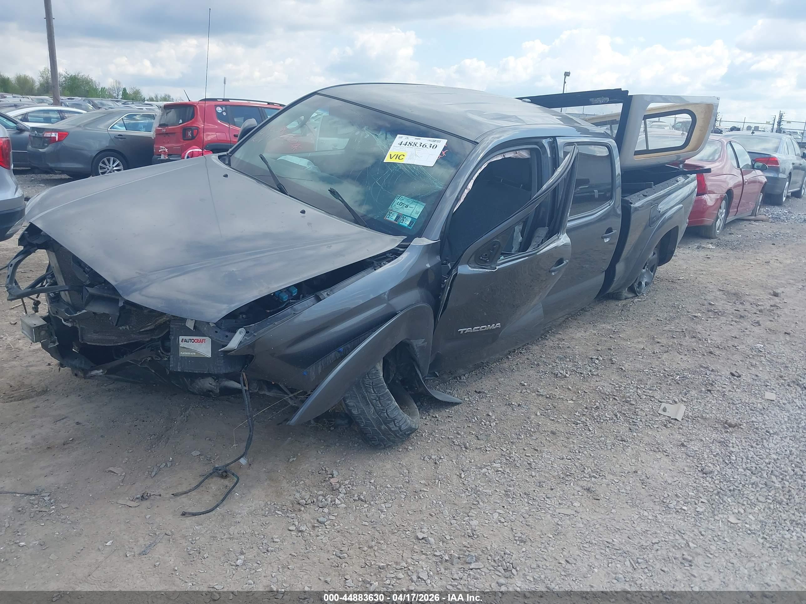 TOYOTA TACOMA image 2