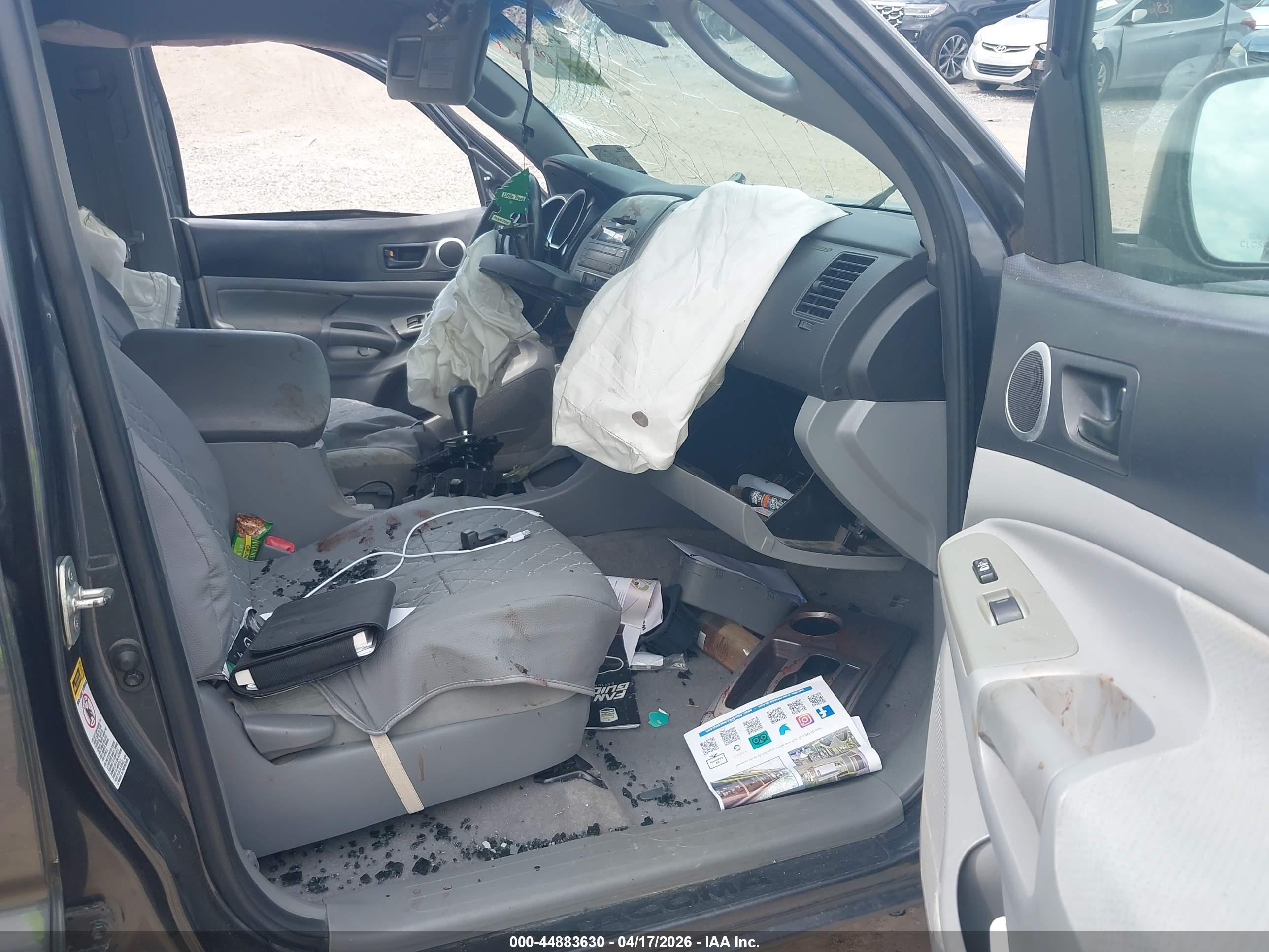 TOYOTA TACOMA image 5