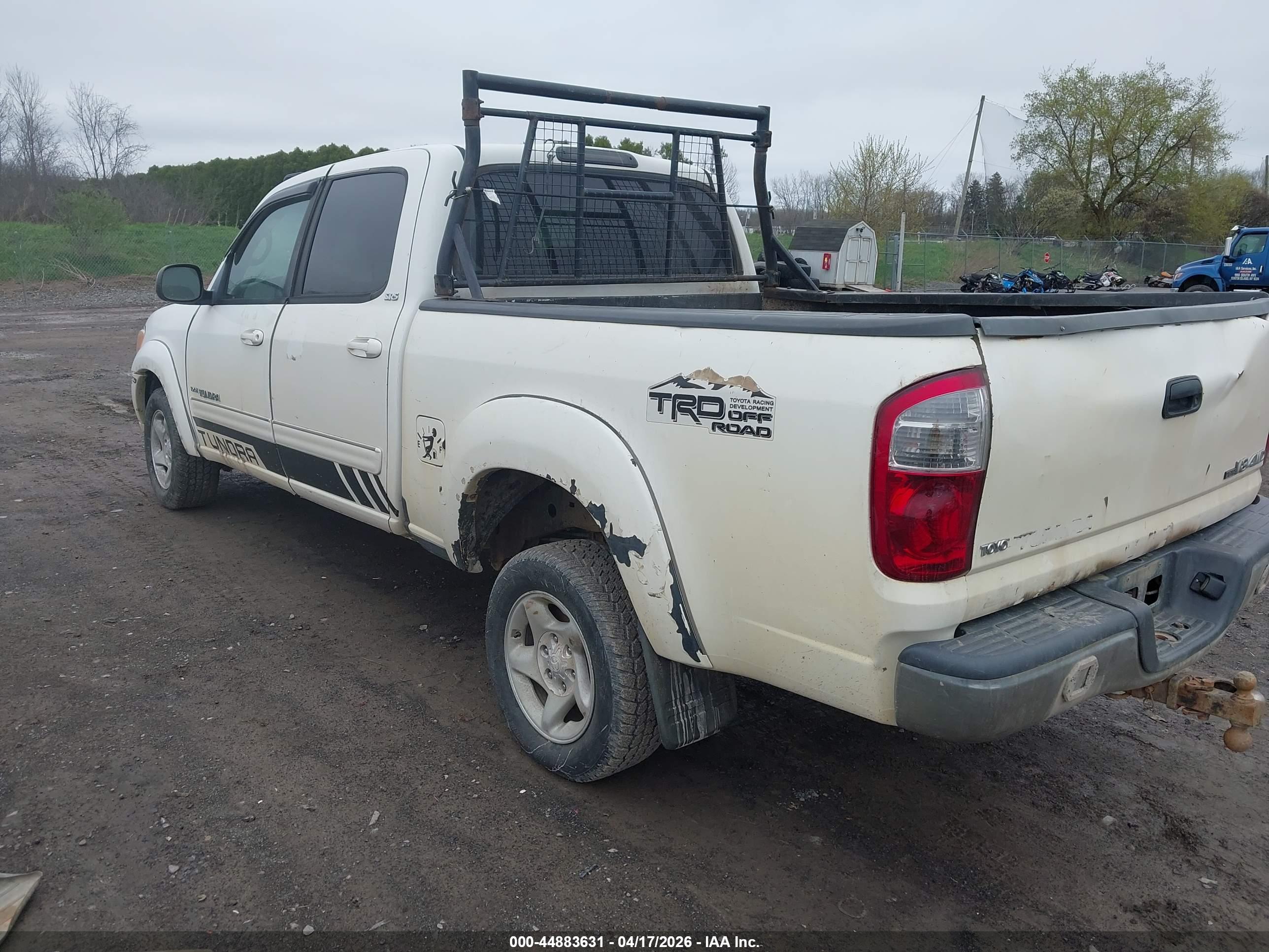 TOYOTA TUNDRA image 3