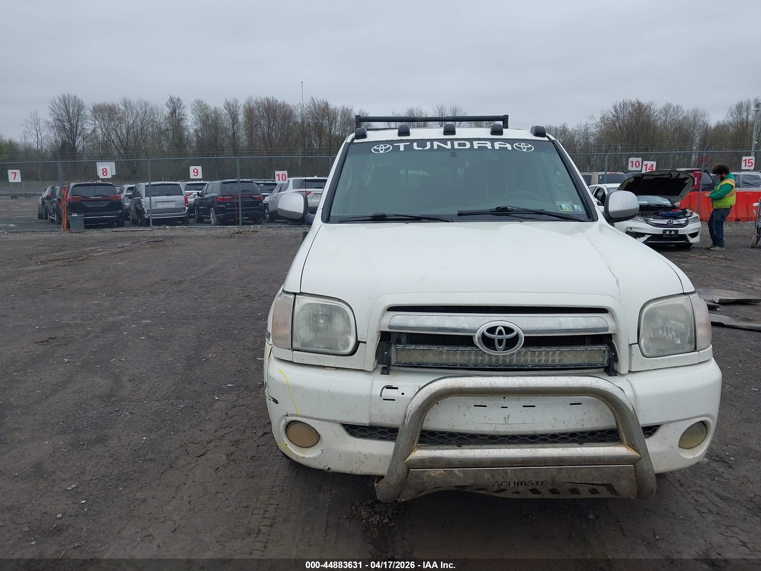 TOYOTA TUNDRA image 6