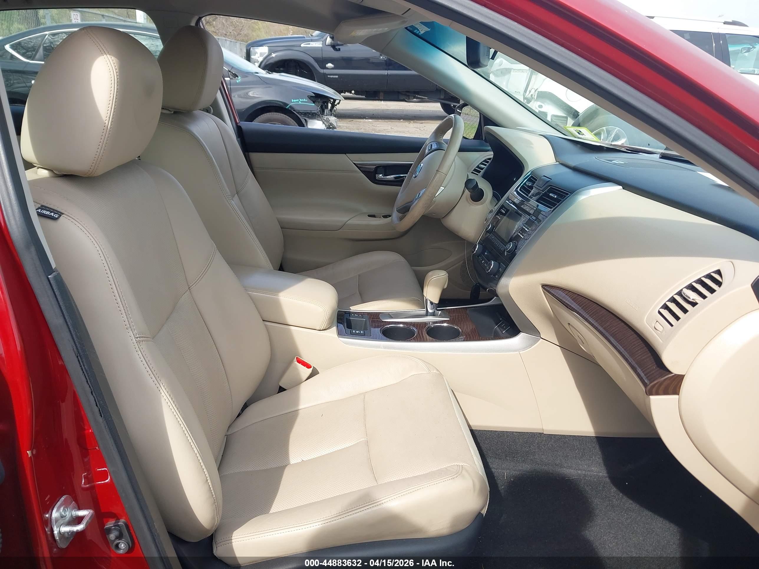 NISSAN ALTIMA image 5