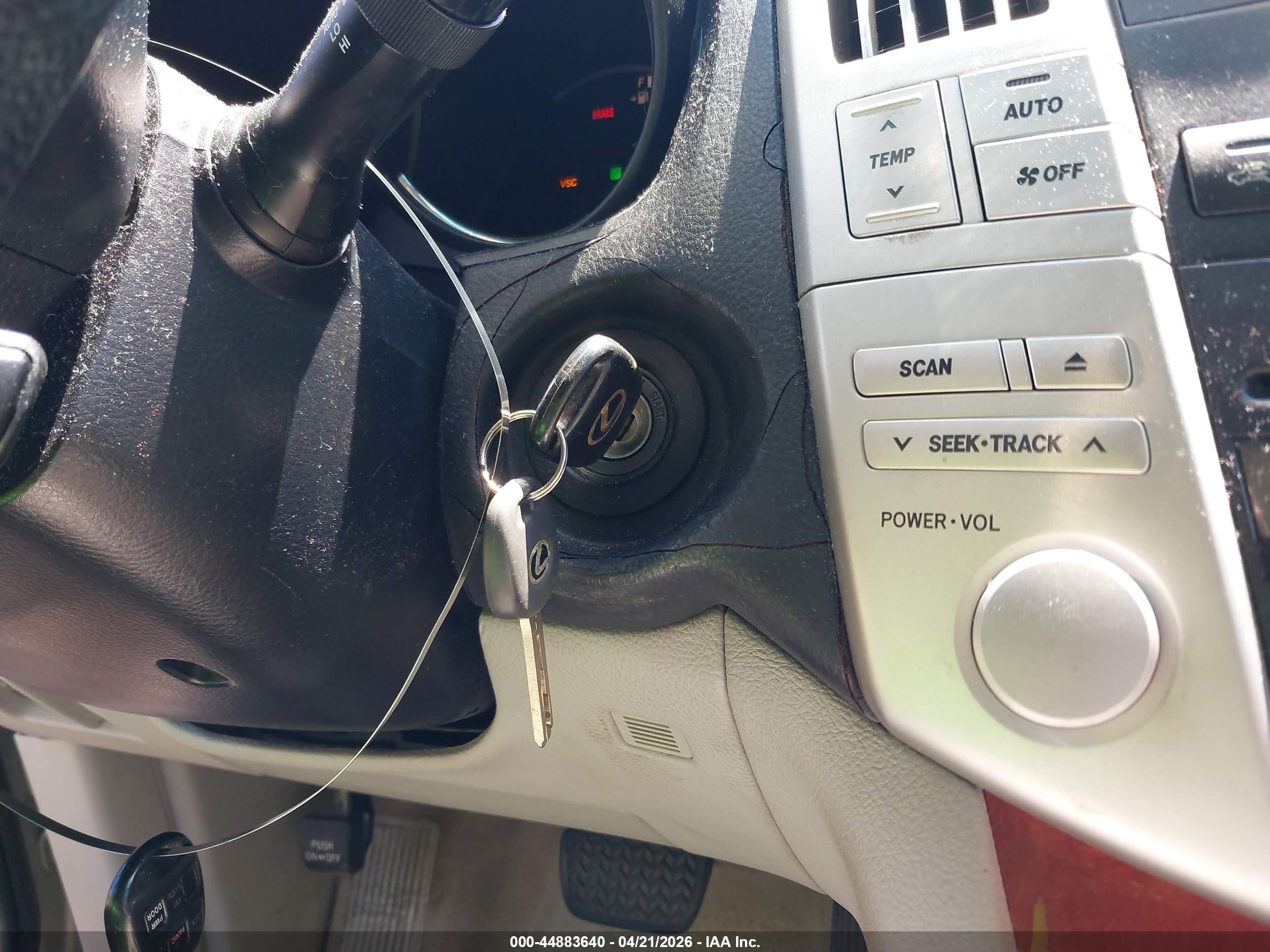 LEXUS RX image 11