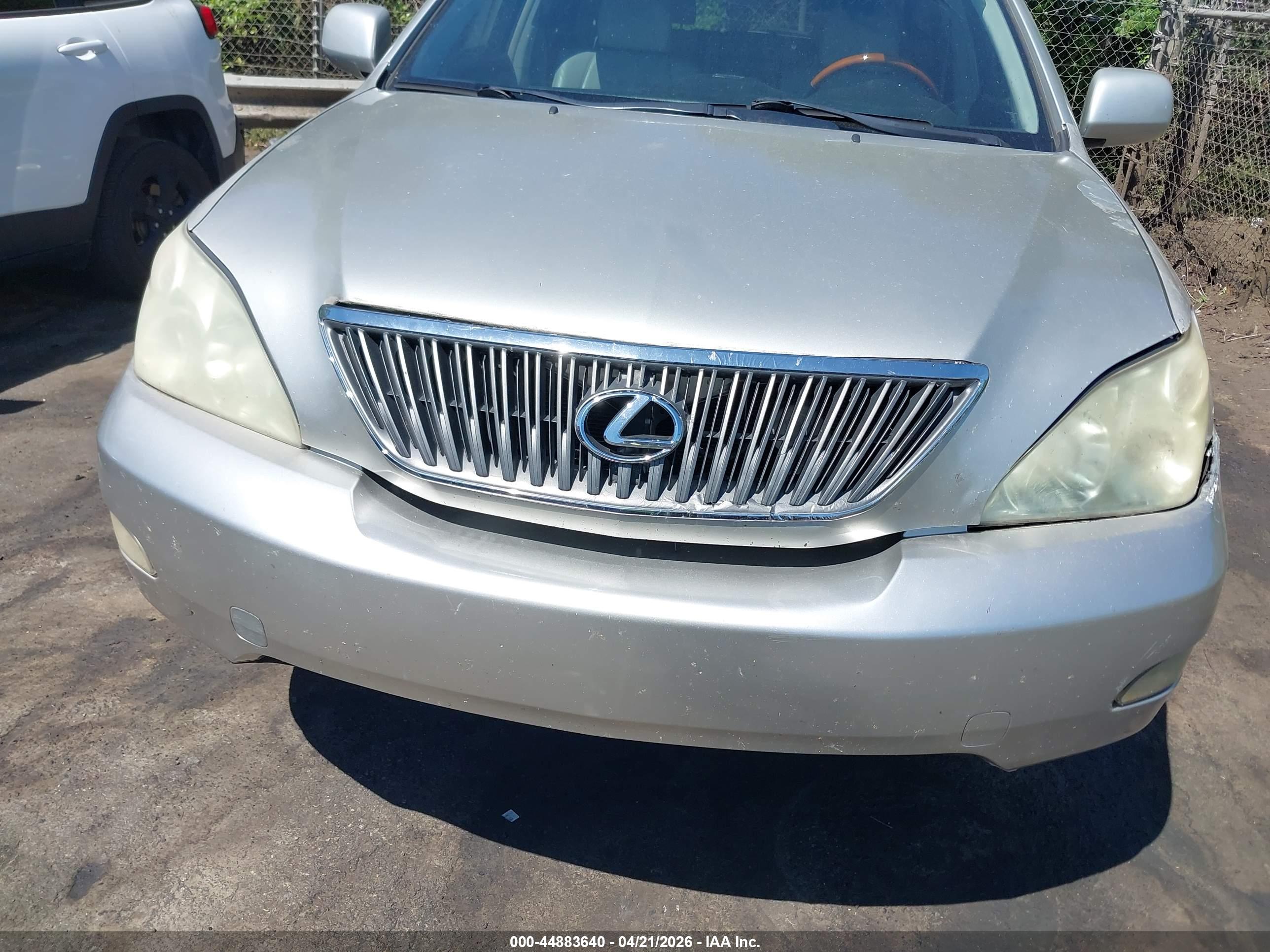 LEXUS RX image 6
