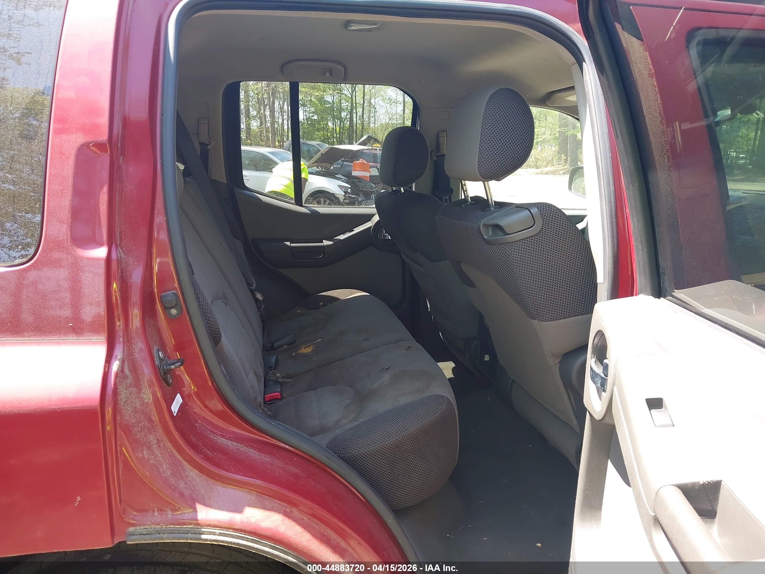 NISSAN XTERRA image 8