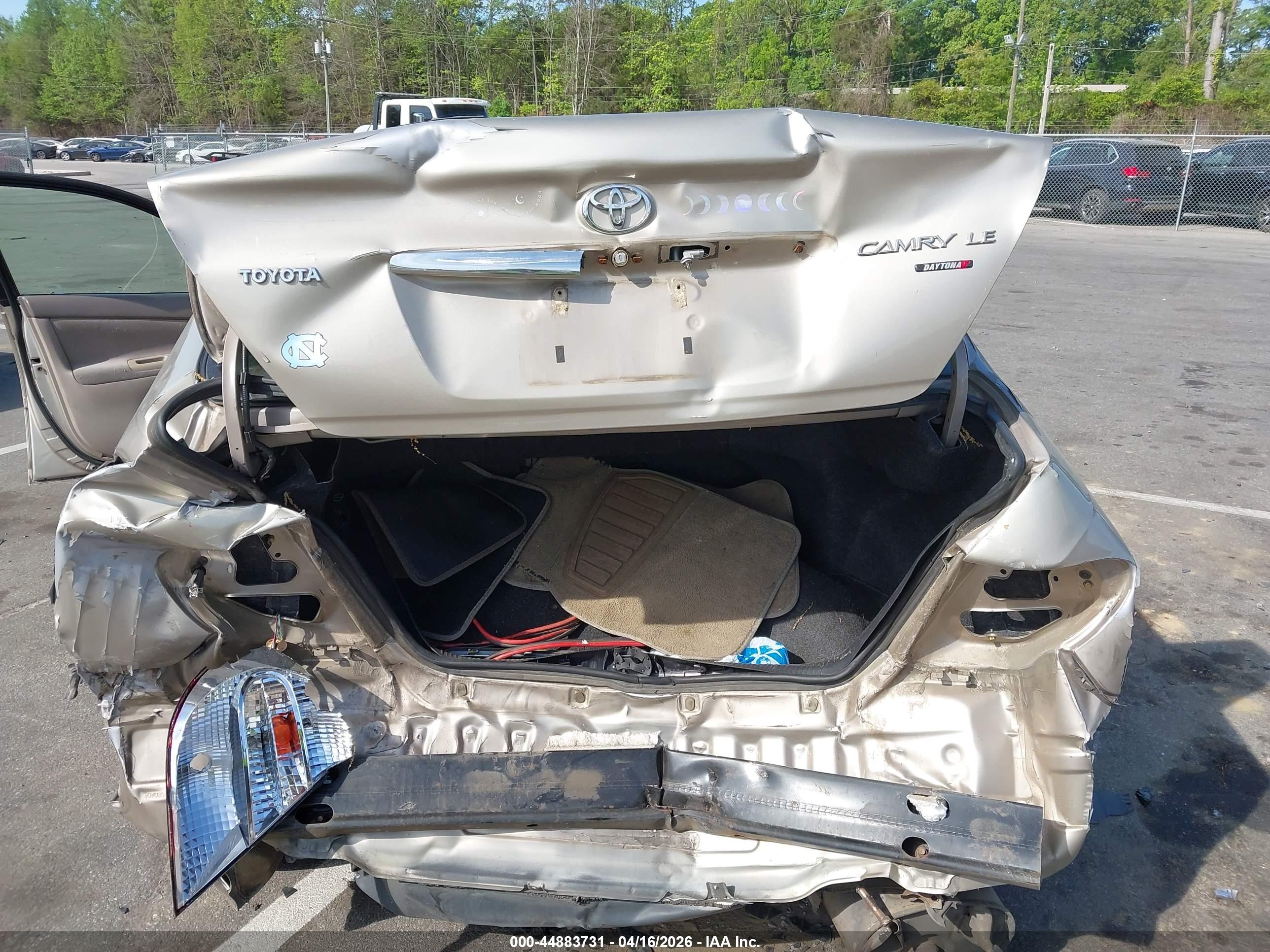 TOYOTA CAMRY image 6
