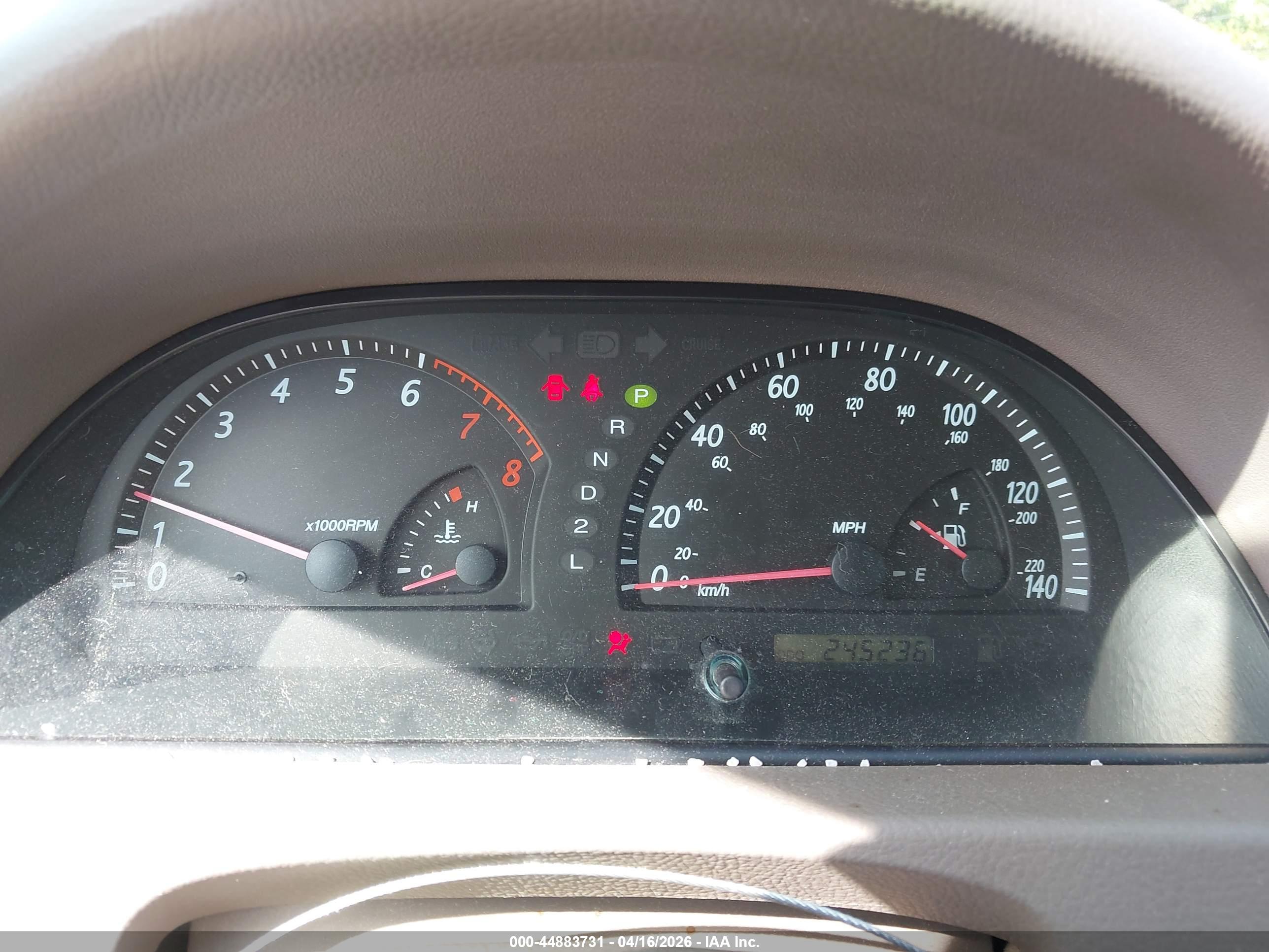 TOYOTA CAMRY image 7