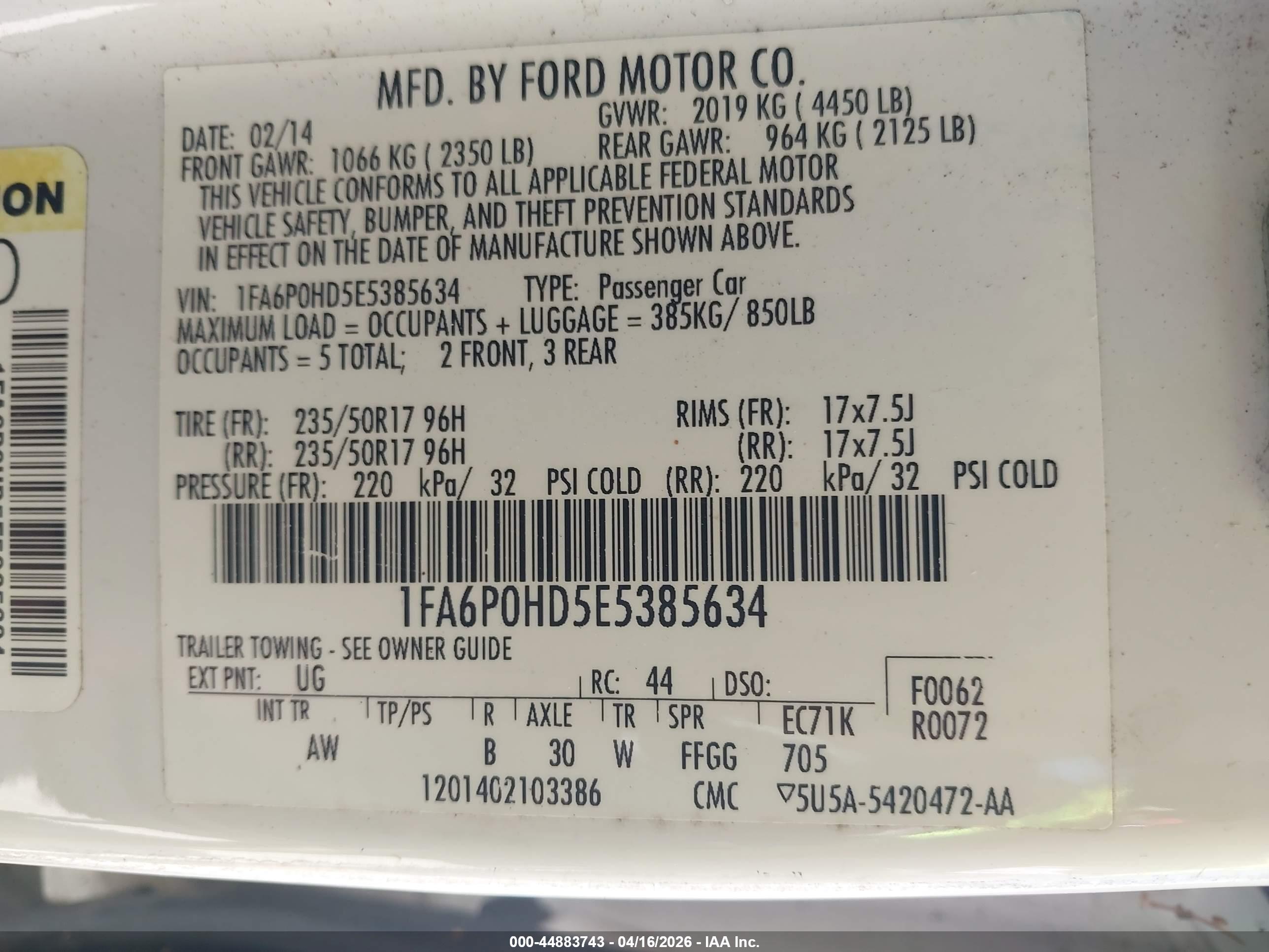 FORD FUSION image 9