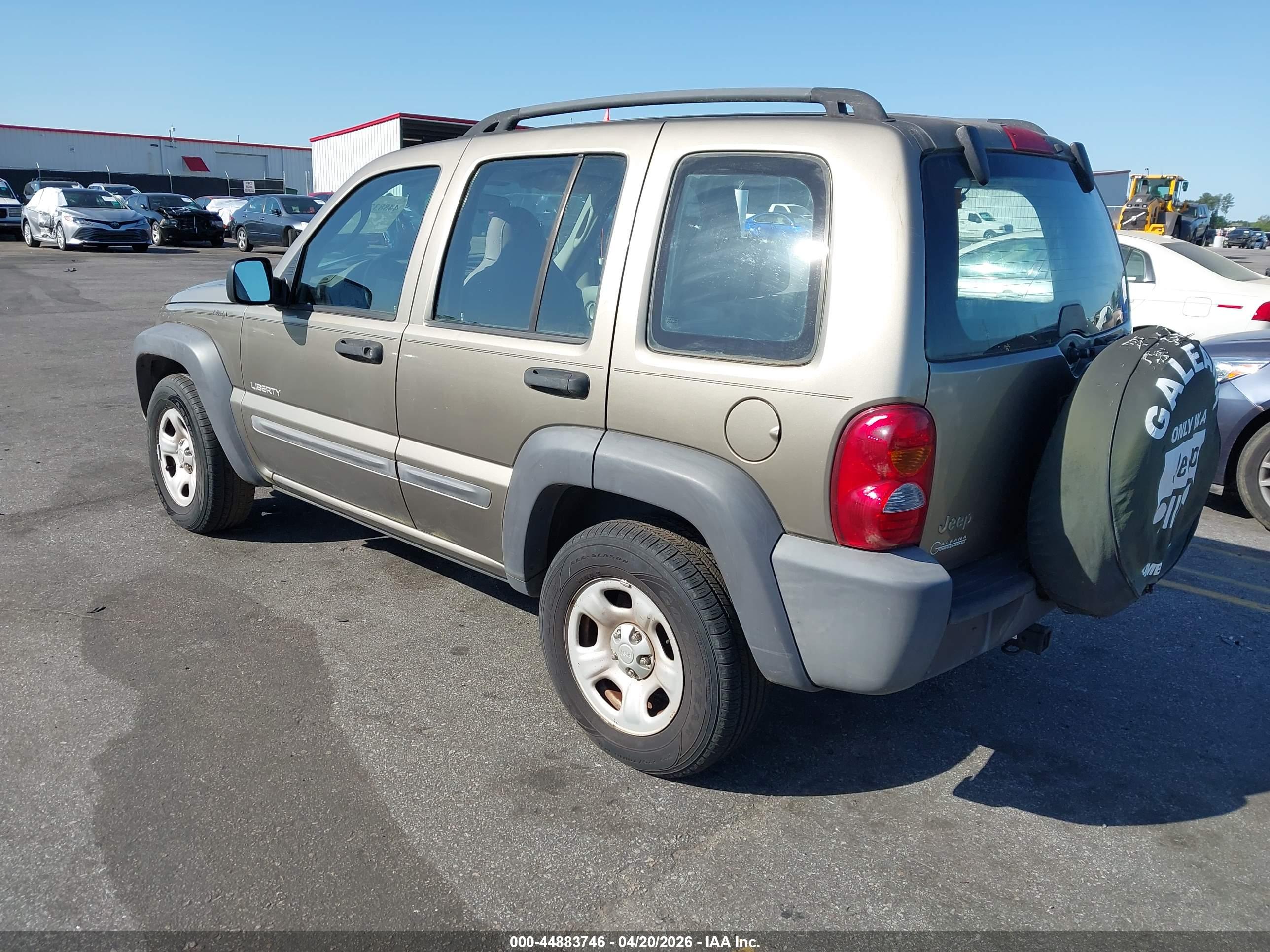 JEEP LIBERTY image 3
