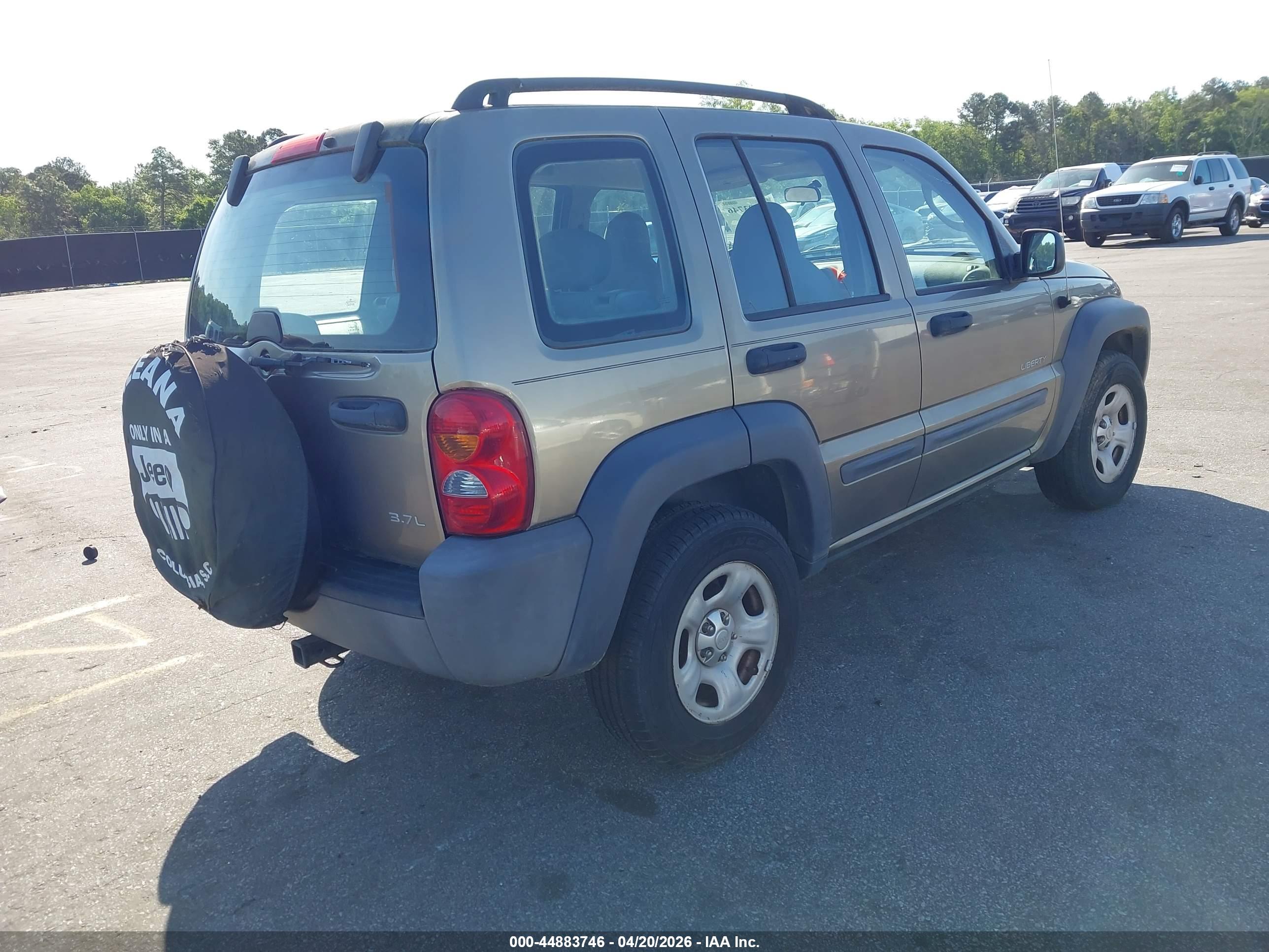 JEEP LIBERTY image 4
