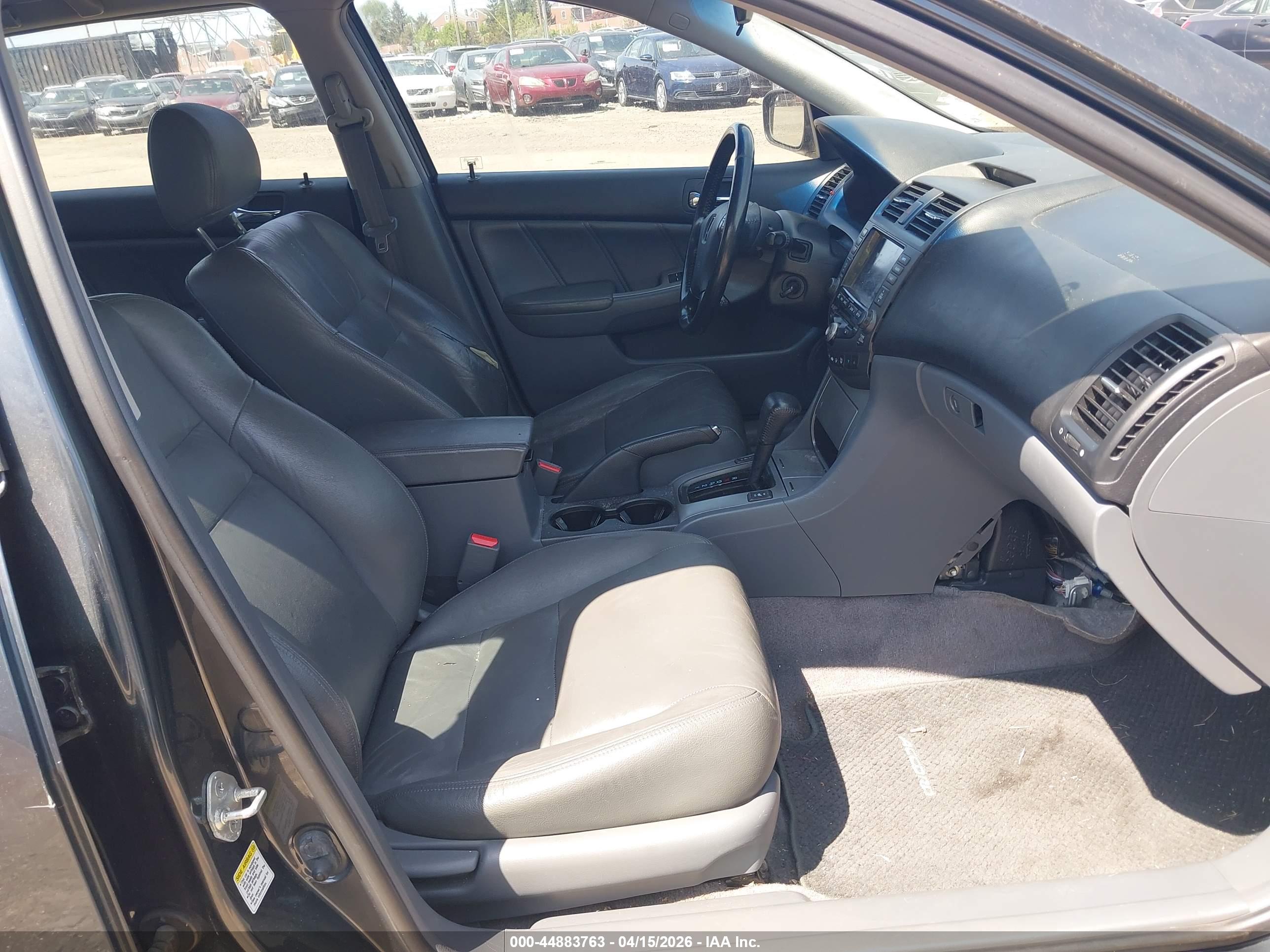 HONDA ACCORD image 5