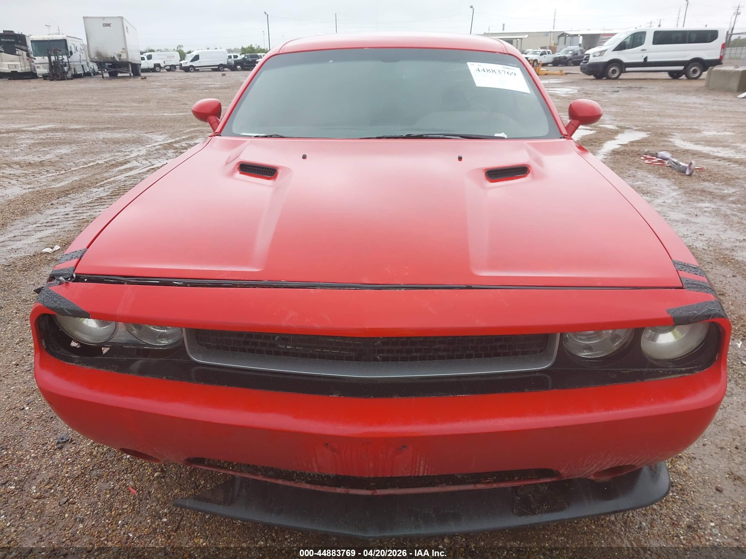 DODGE CHALLENGER image 6
