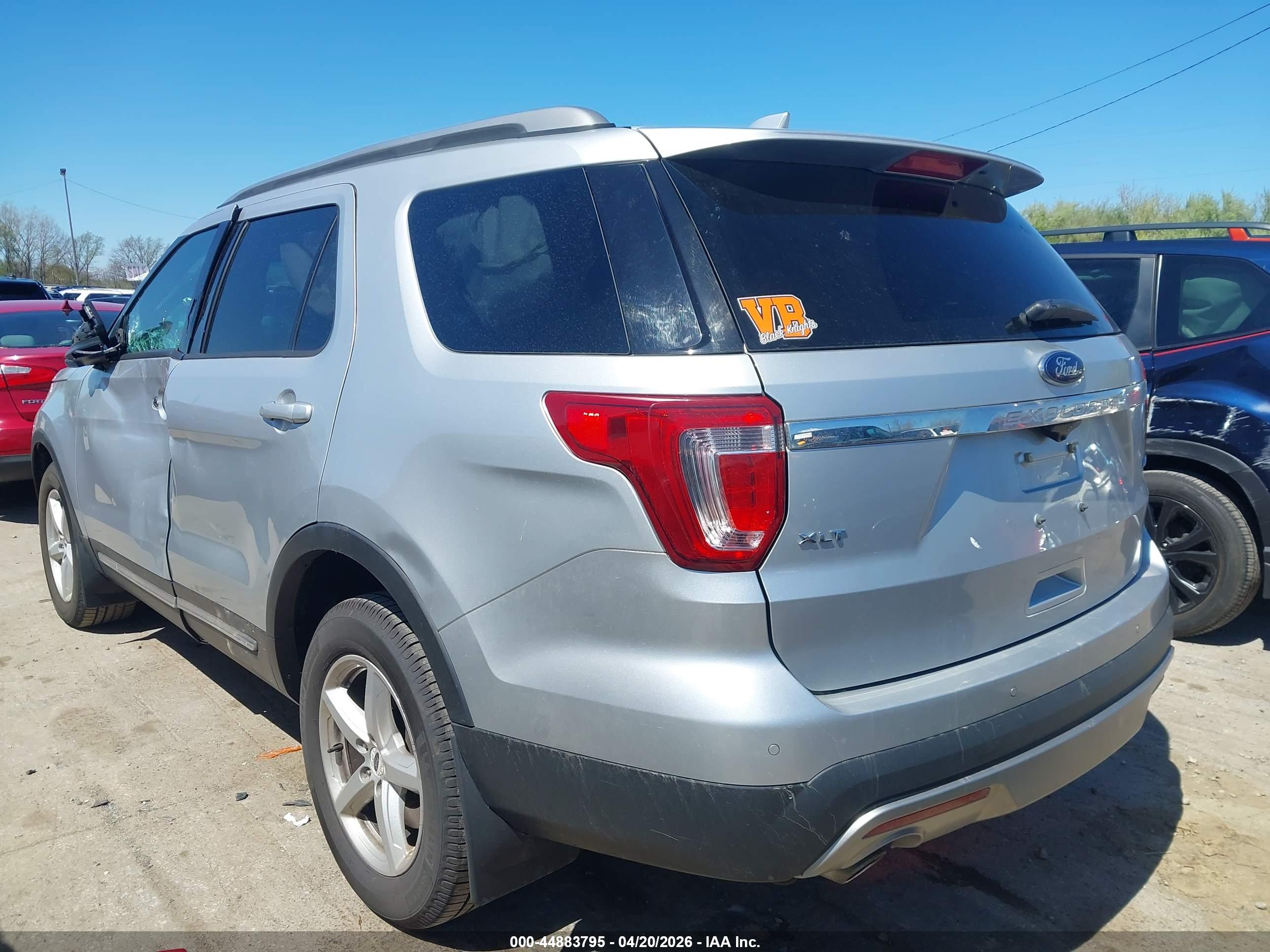 FORD EXPLORER image 3