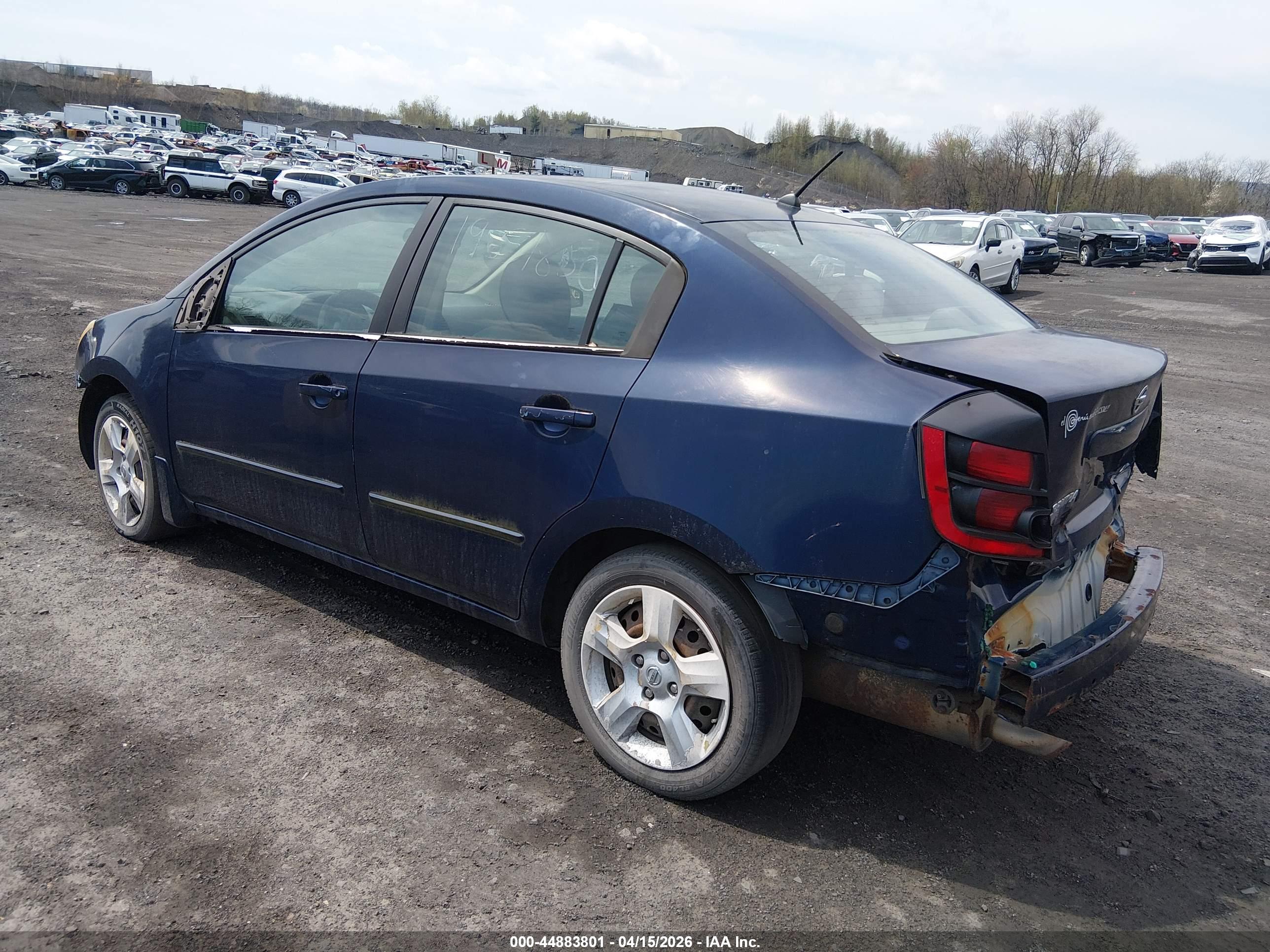 NISSAN SENTRA image 3