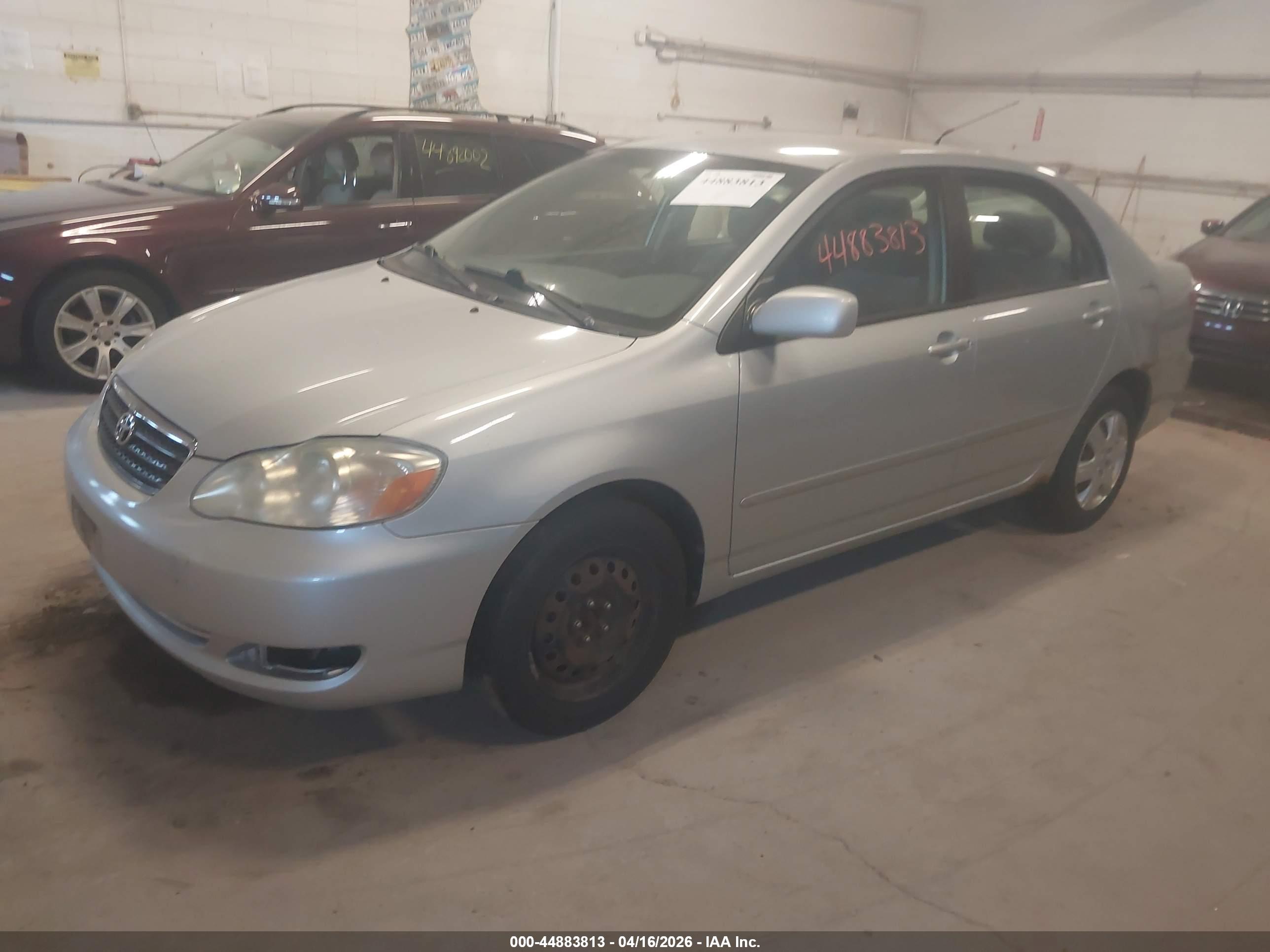 TOYOTA COROLLA image 2