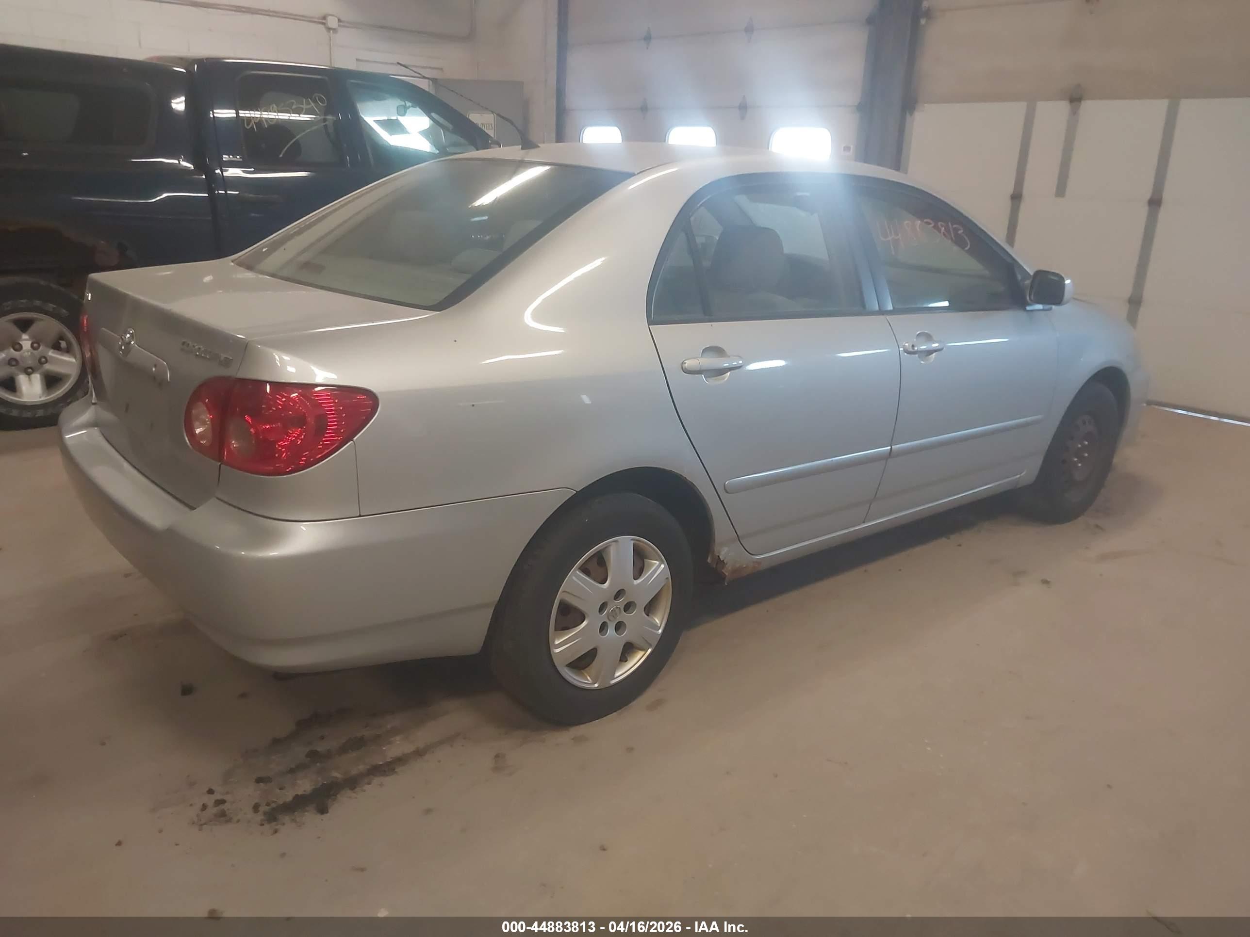 TOYOTA COROLLA image 4
