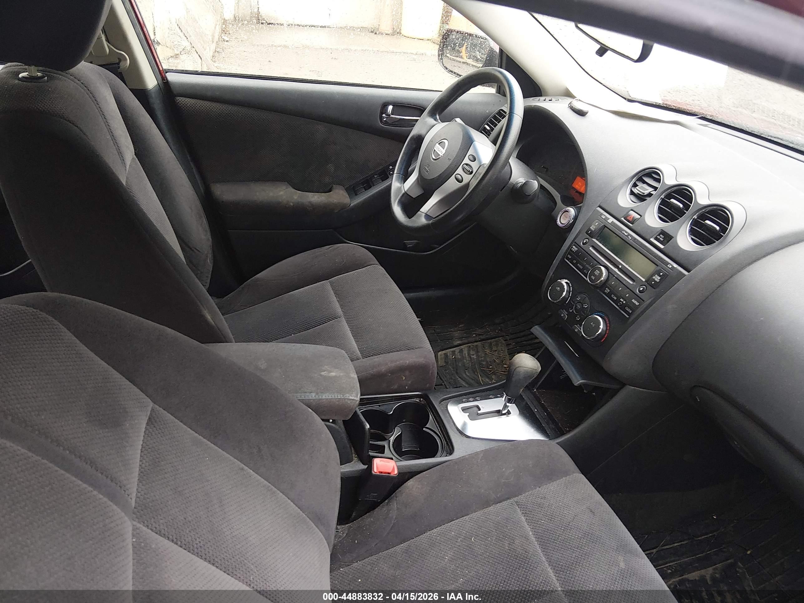 NISSAN ALTIMA image 5