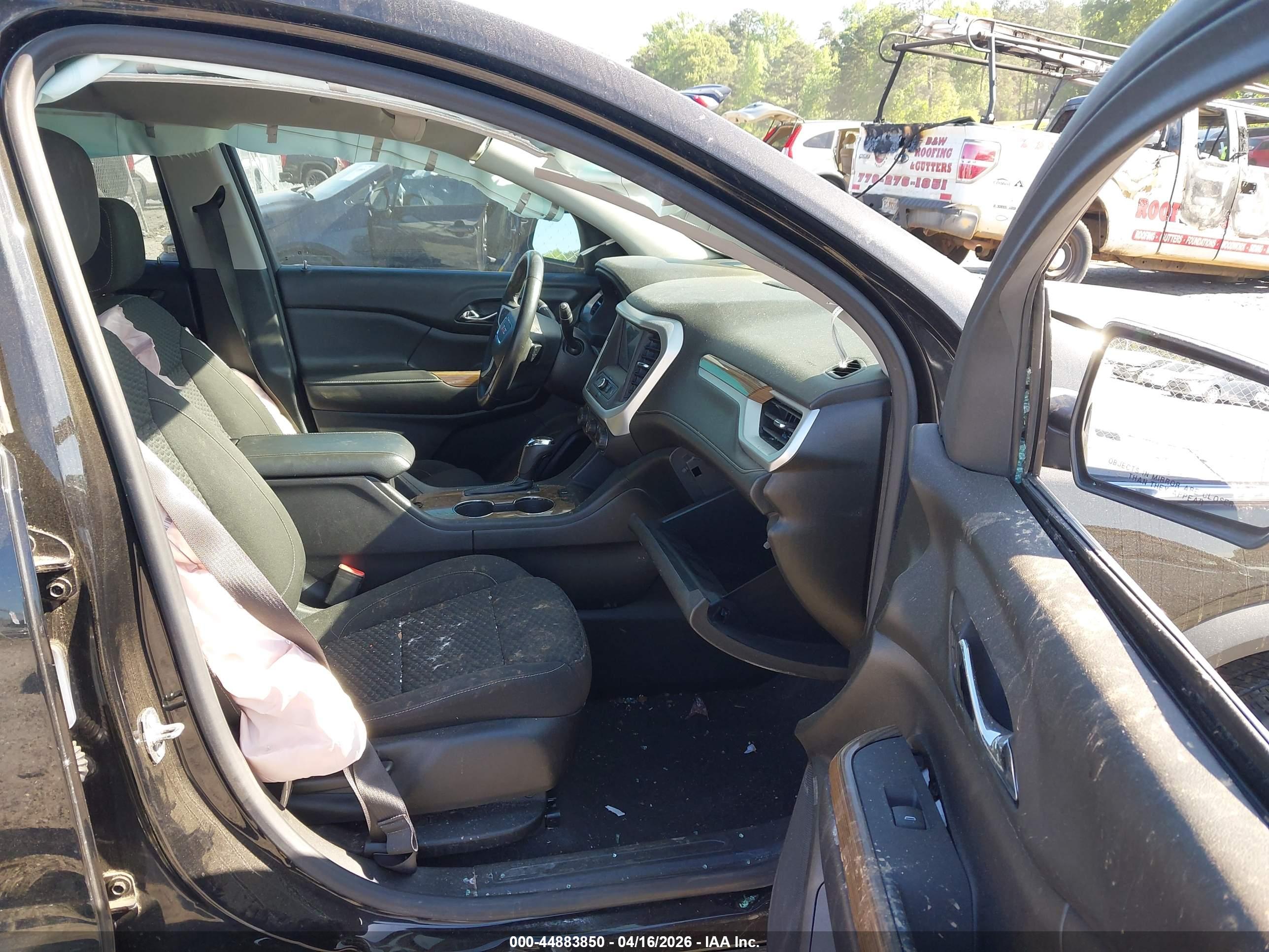 GMC ACADIA image 5
