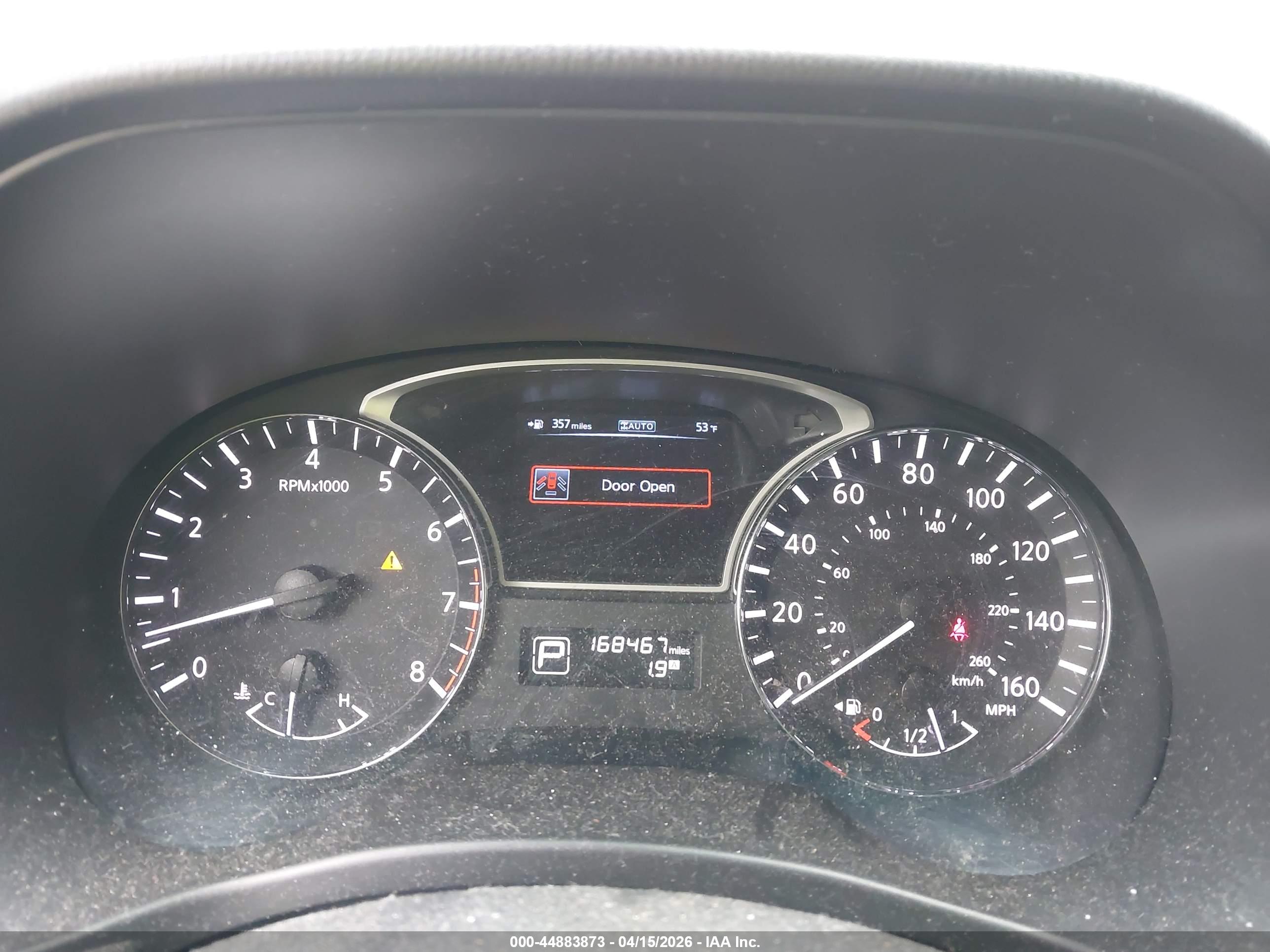 NISSAN PATHFINDER image 7