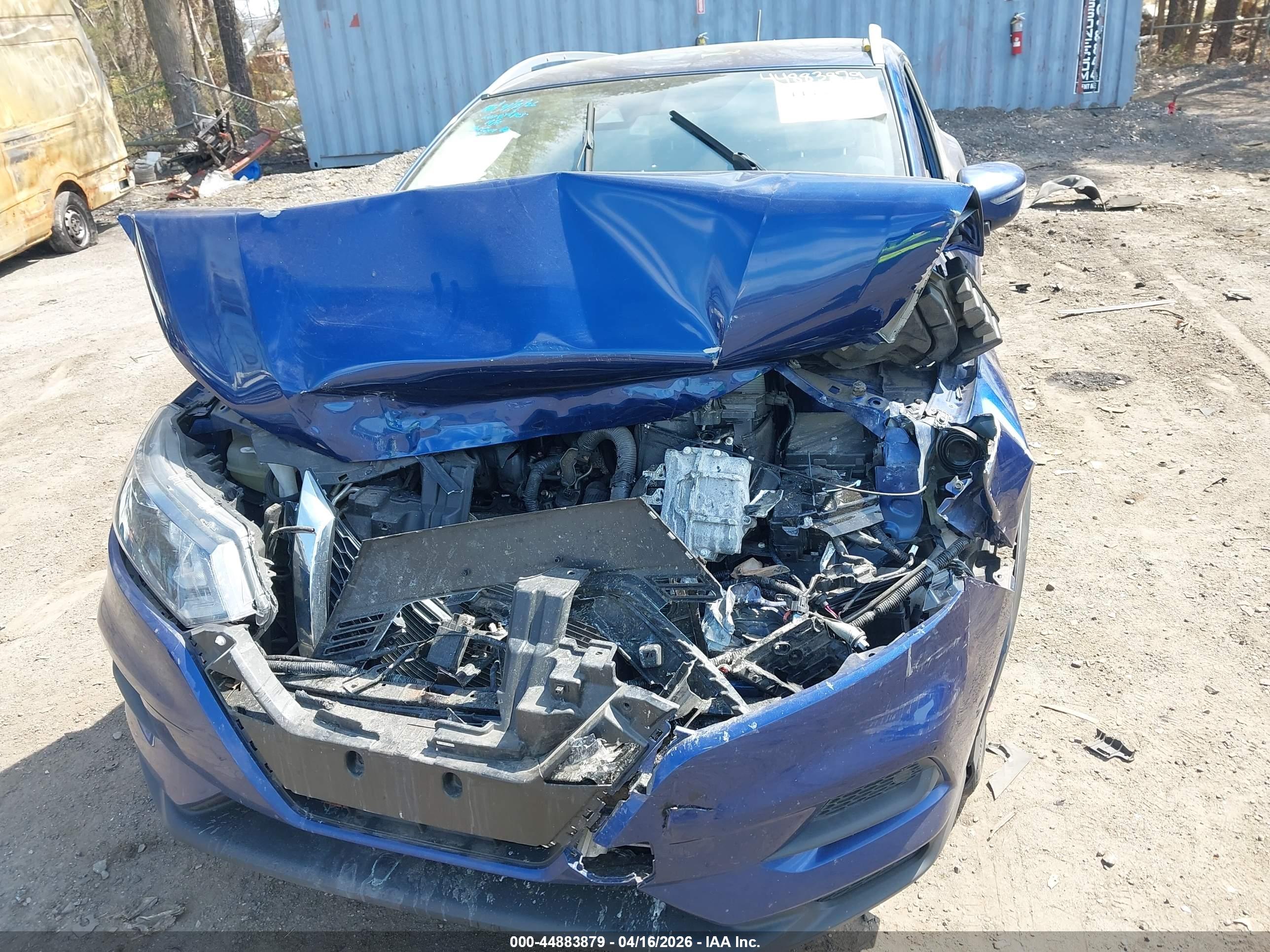 NISSAN ROGUE image 6