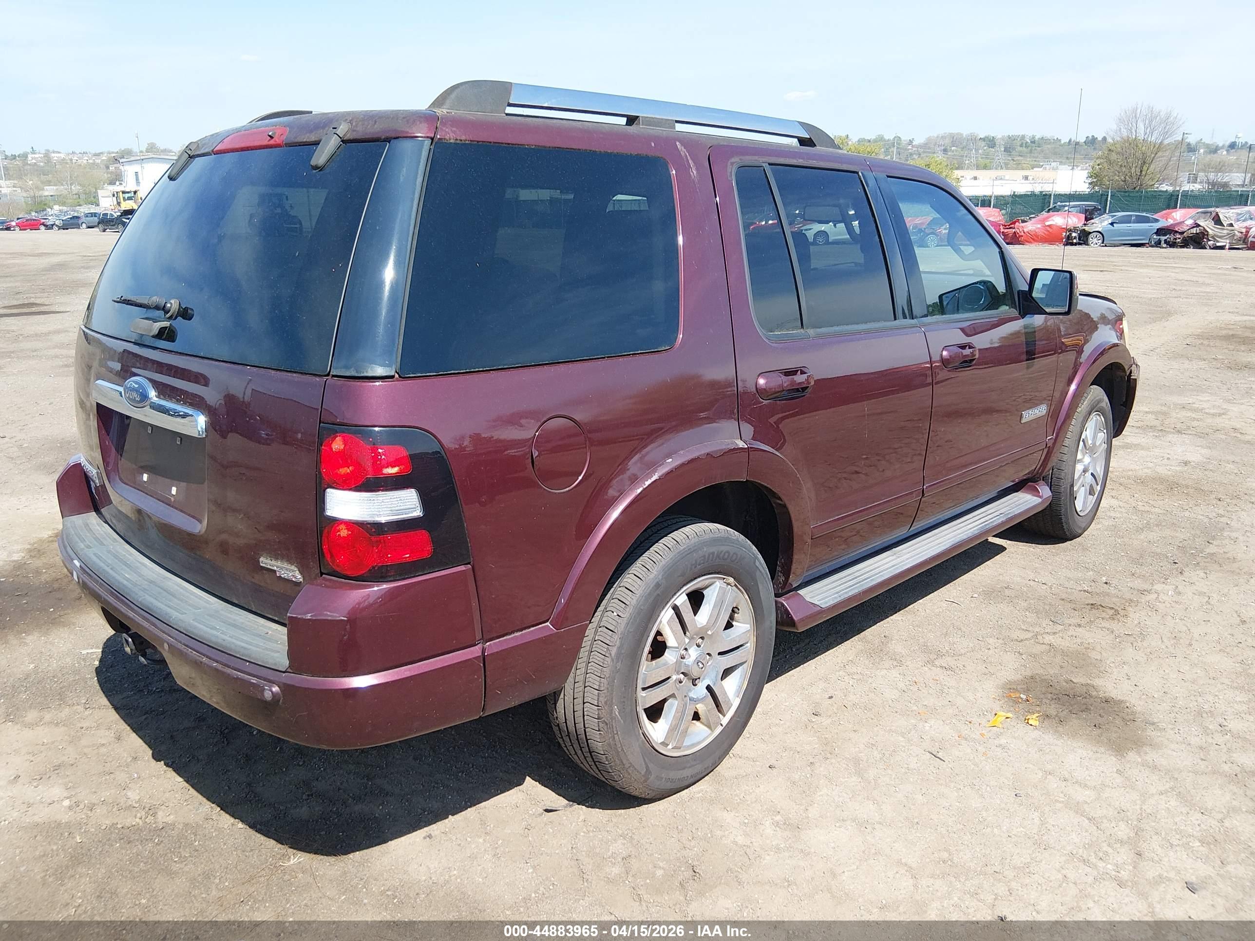 FORD EXPLORER image 4