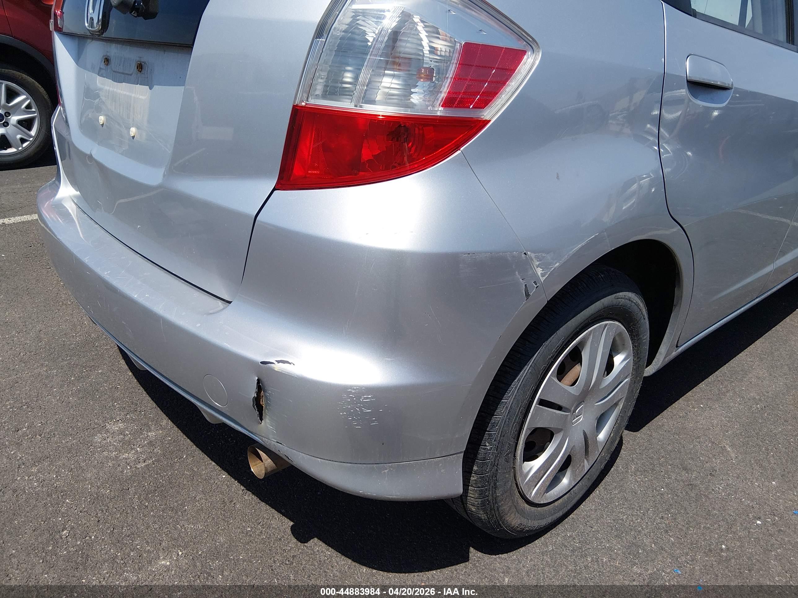 HONDA FIT image 6