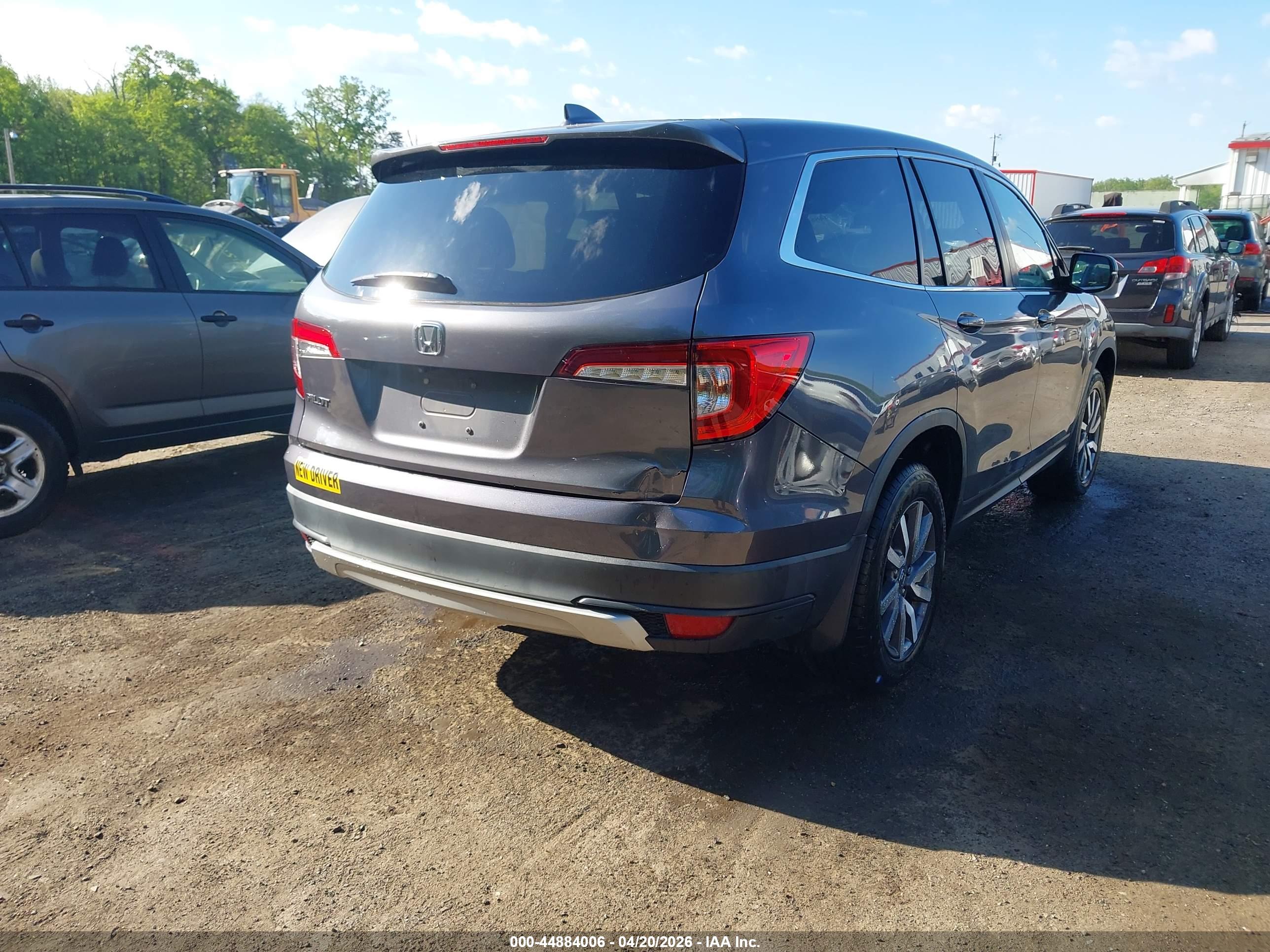 HONDA PILOT image 4