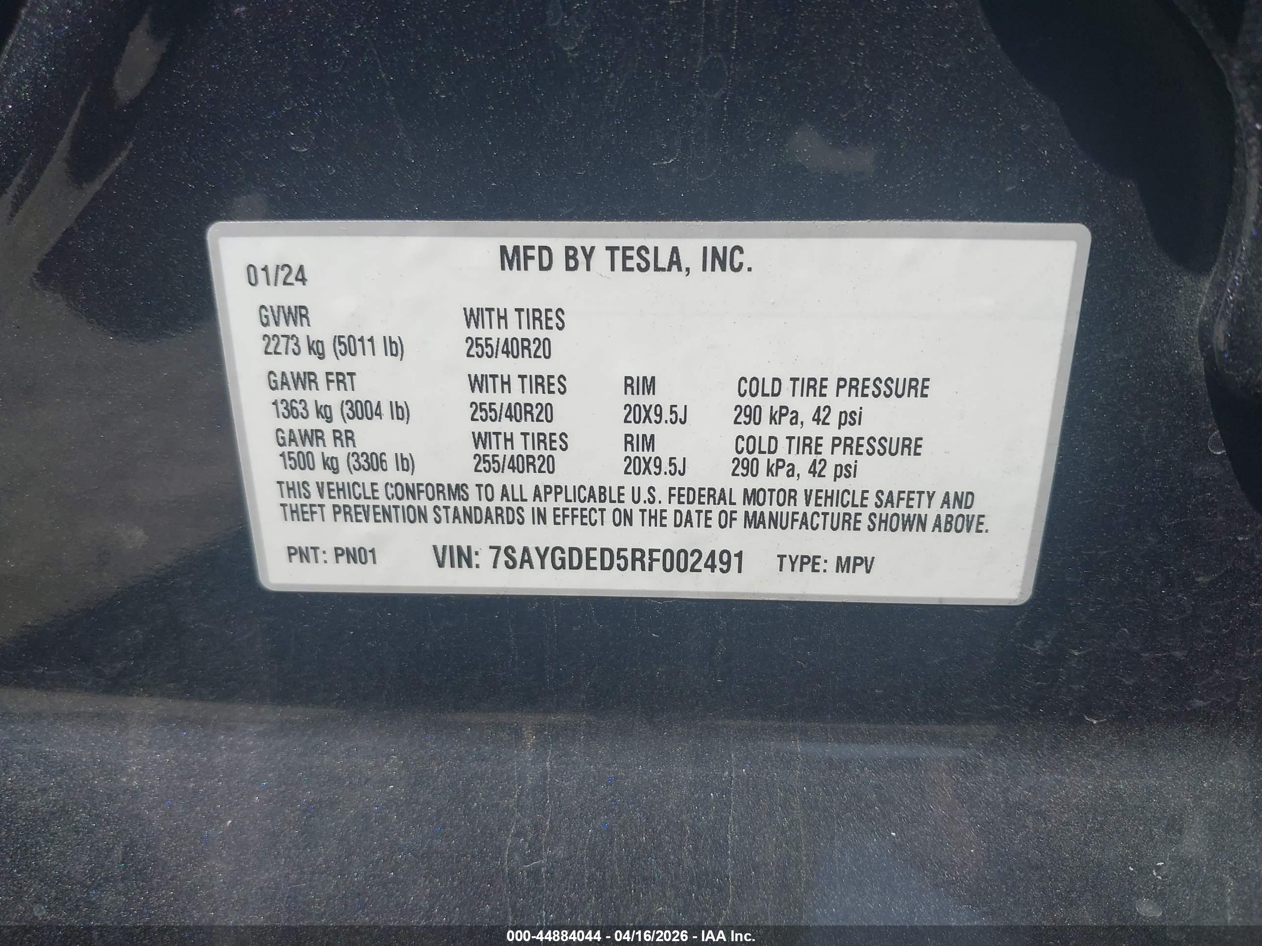 TESLA MODEL image 9