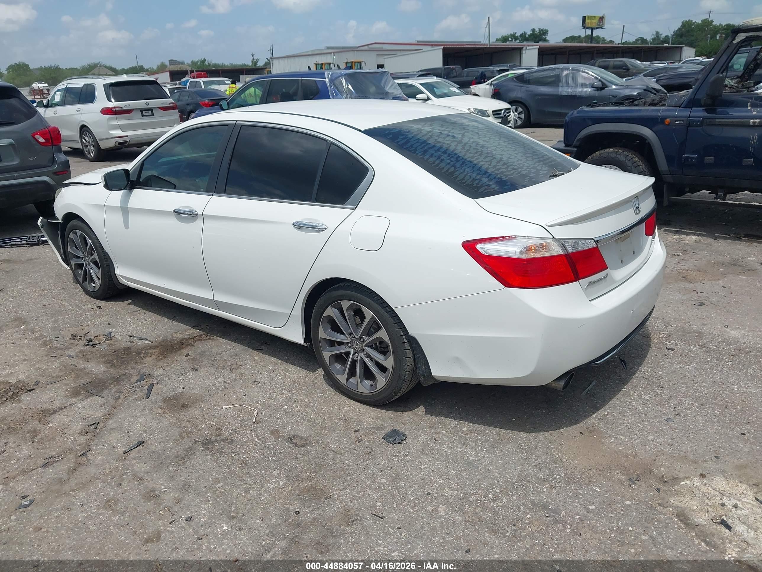 HONDA ACCORD image 3