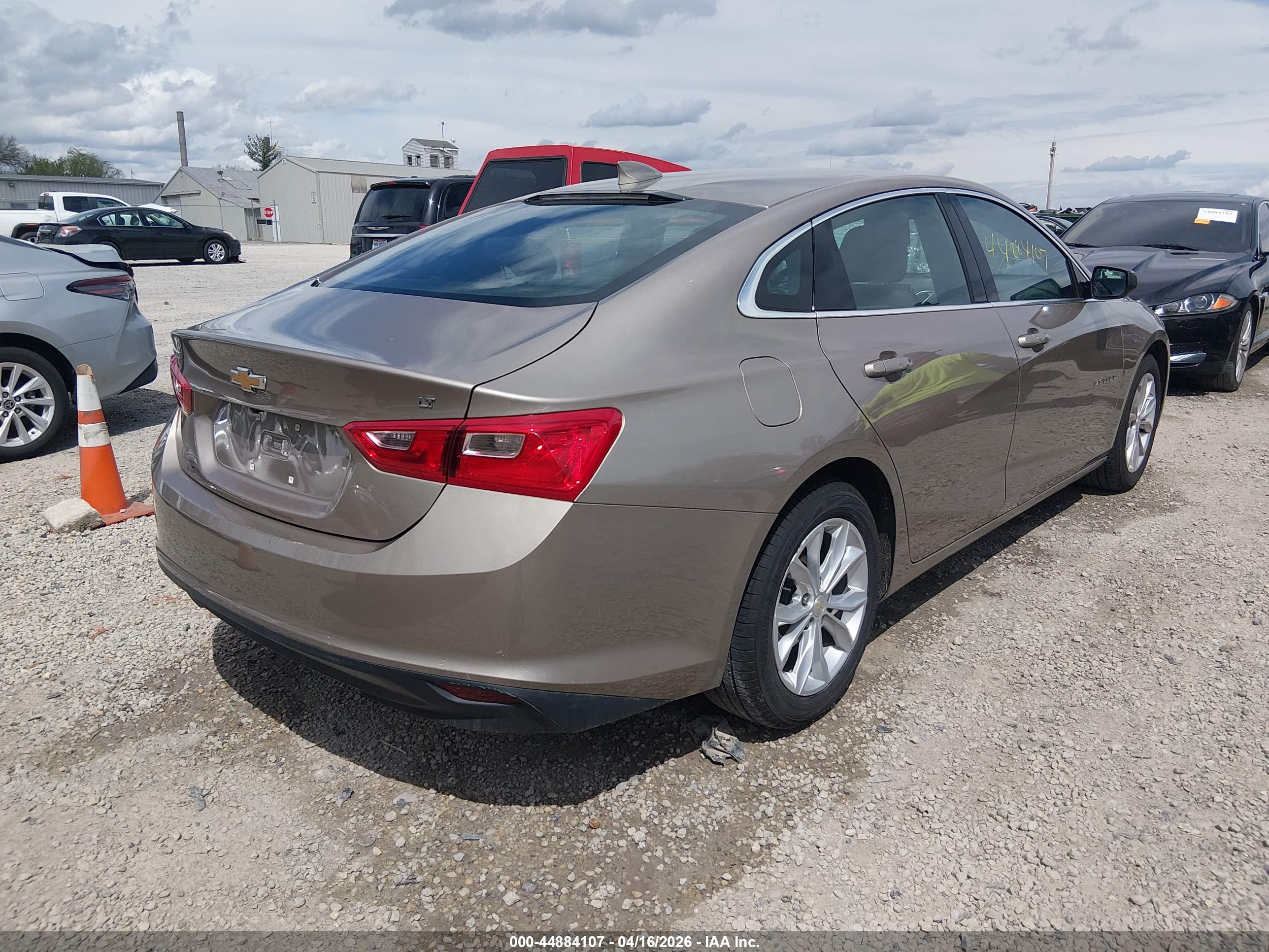 CHEVROLET MALIBU image 4