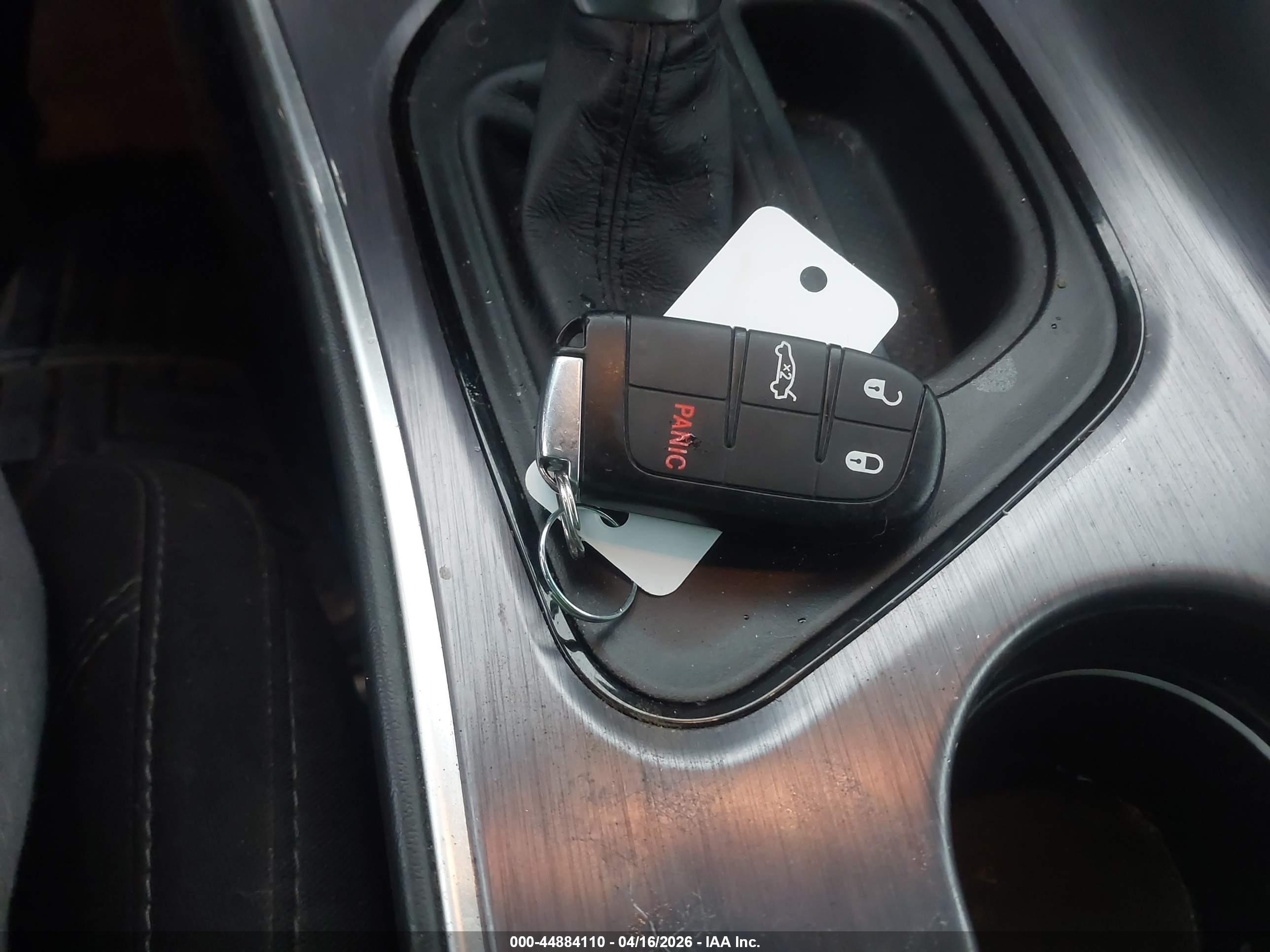 DODGE CHALLENGER image 11